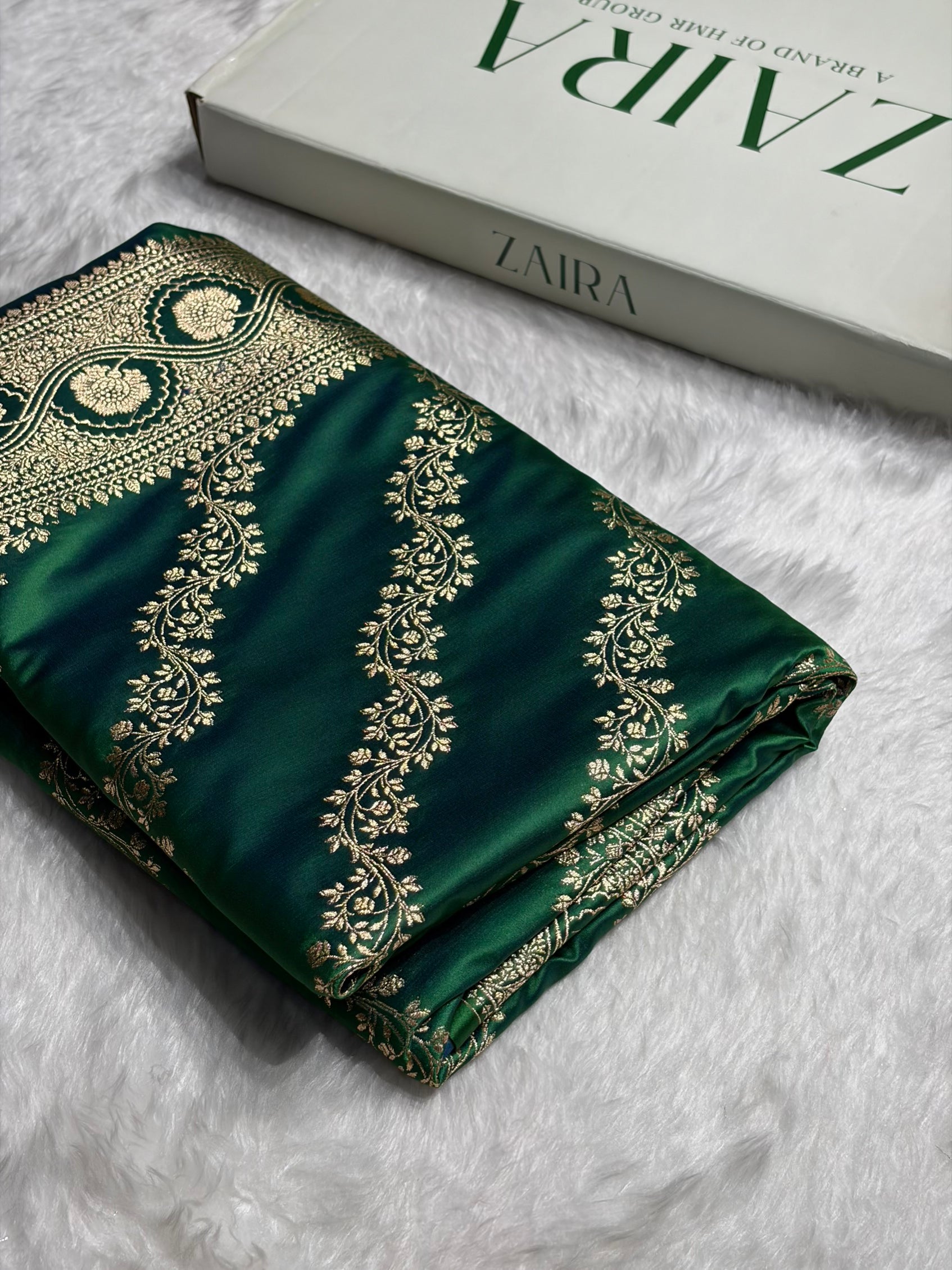 Cross Green Floral Cross Pattern Satin Katan Silk Saree SK74