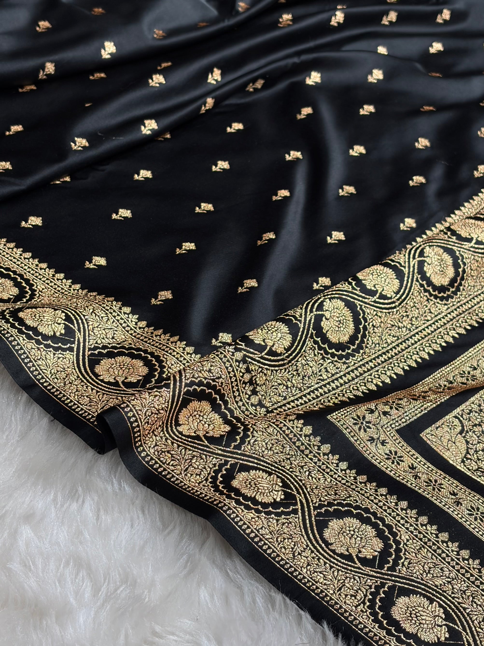 Banarasi Black Booti Pattern Satin Katan Silk Saree SK54