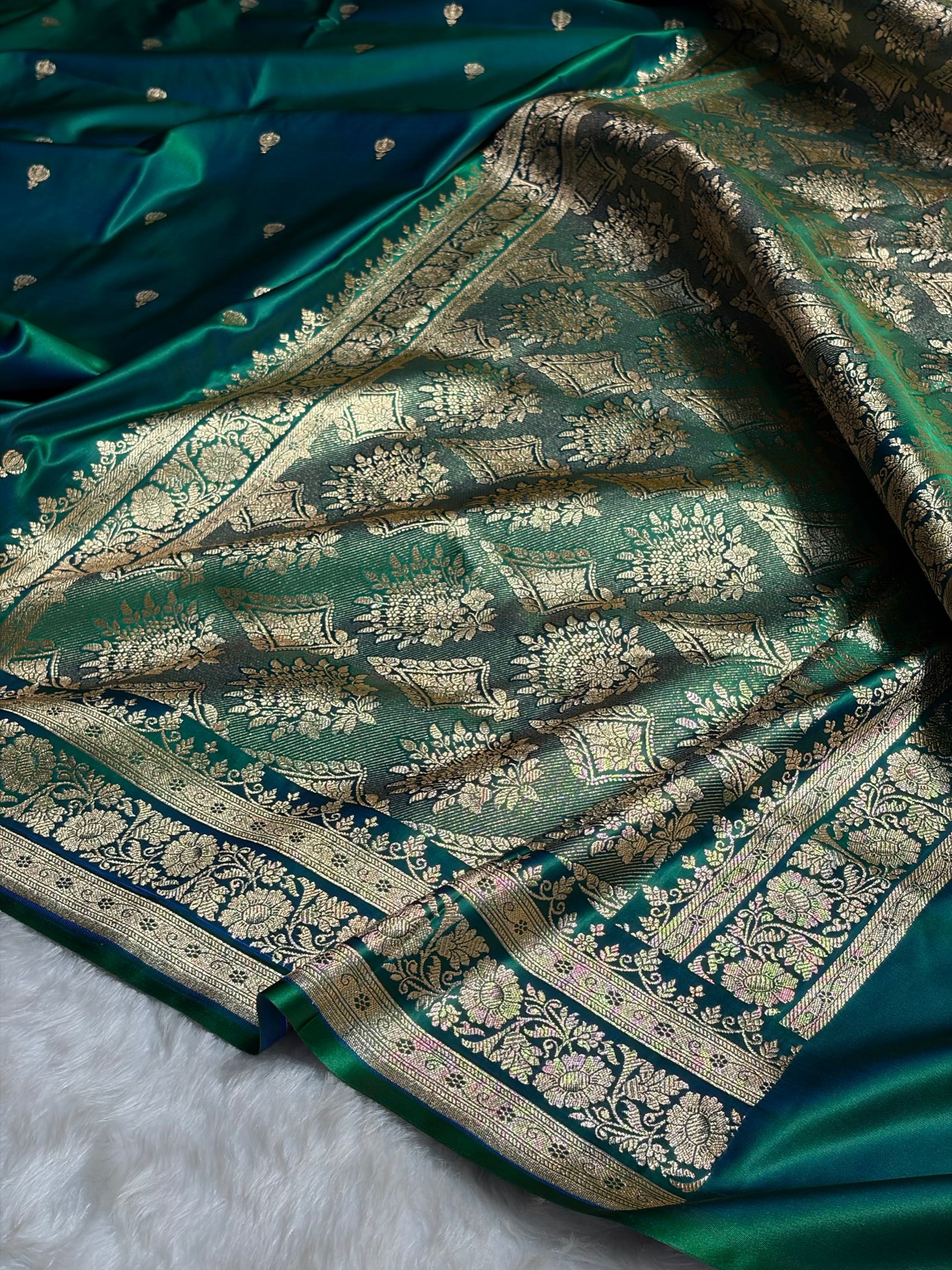 Green Cross Booti Pattern Satin Katan Silk Saree SK66