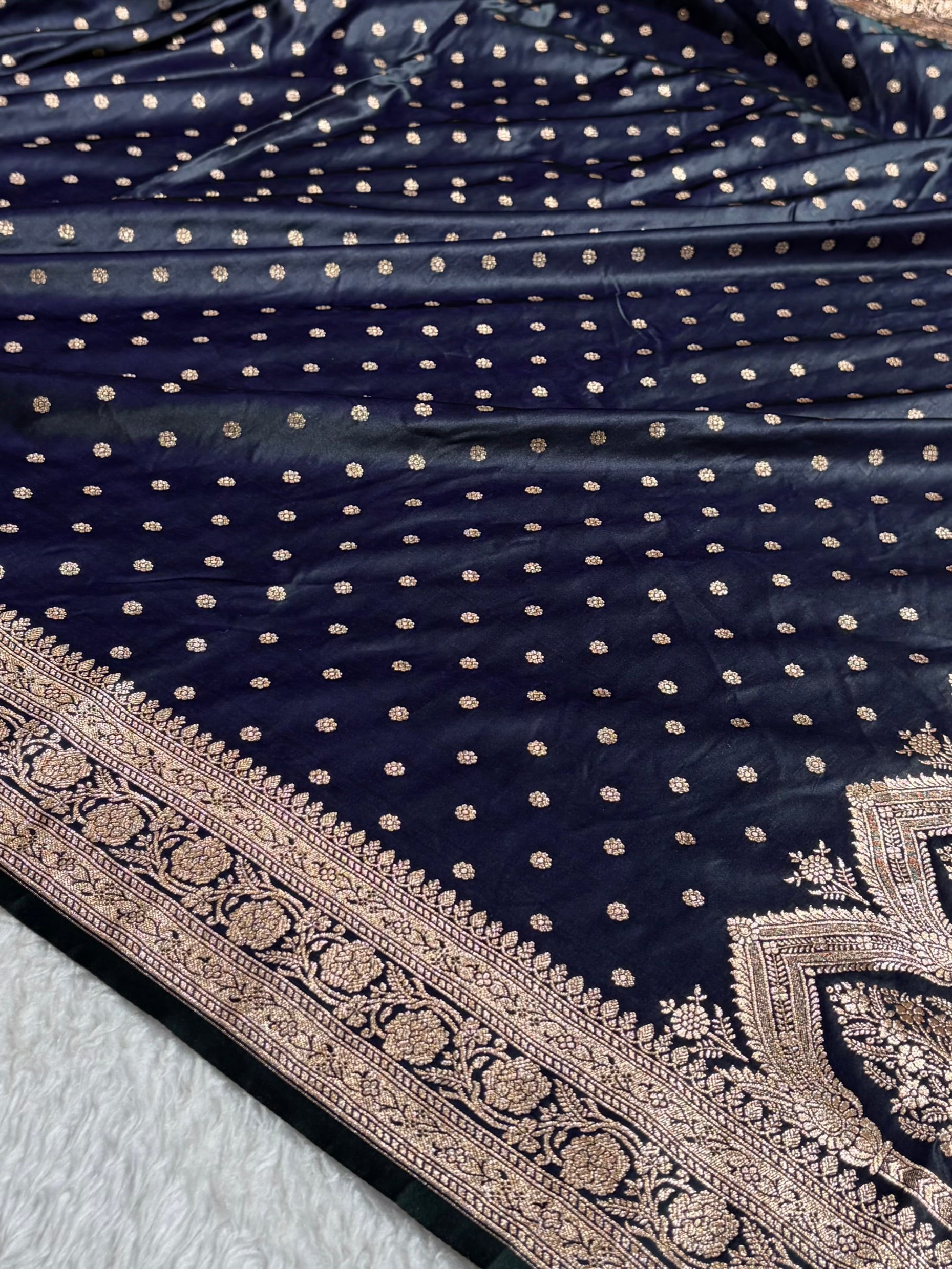 Dark Navy Katan Silk Saree In Booti motif SK01