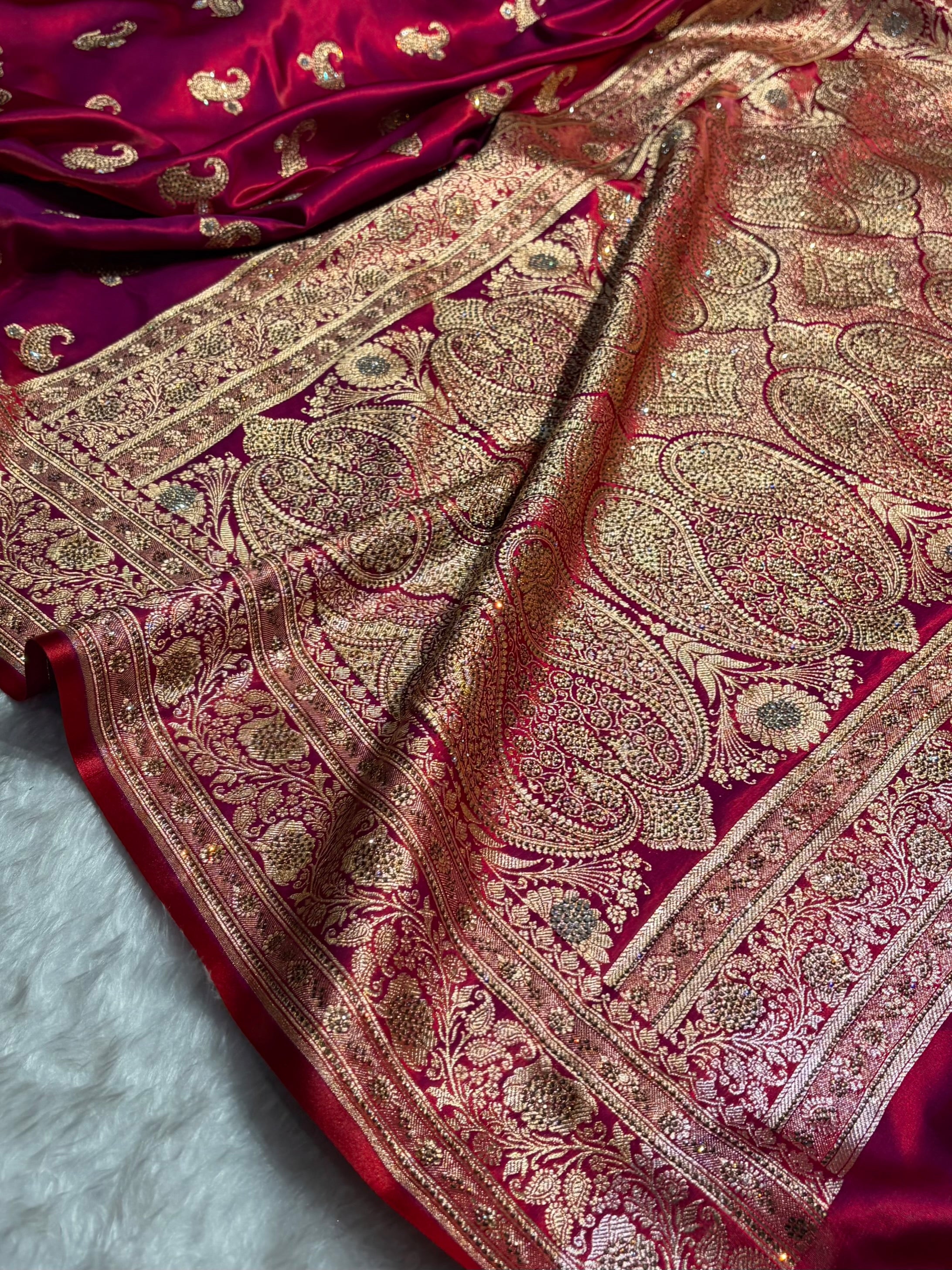 Satin Silk Saree Tredition Banarasi Swarovski Work Floral Boota in Reddish Purple Shades BSS27