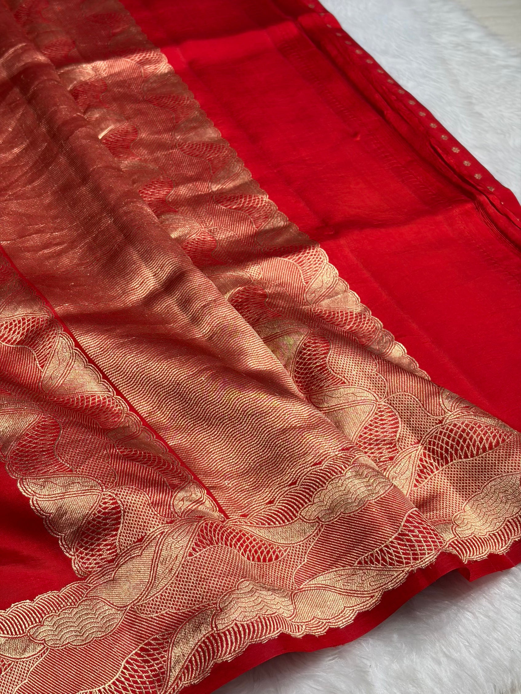 Red Shades Handwoven Pure Raw Mango Silk RM-62