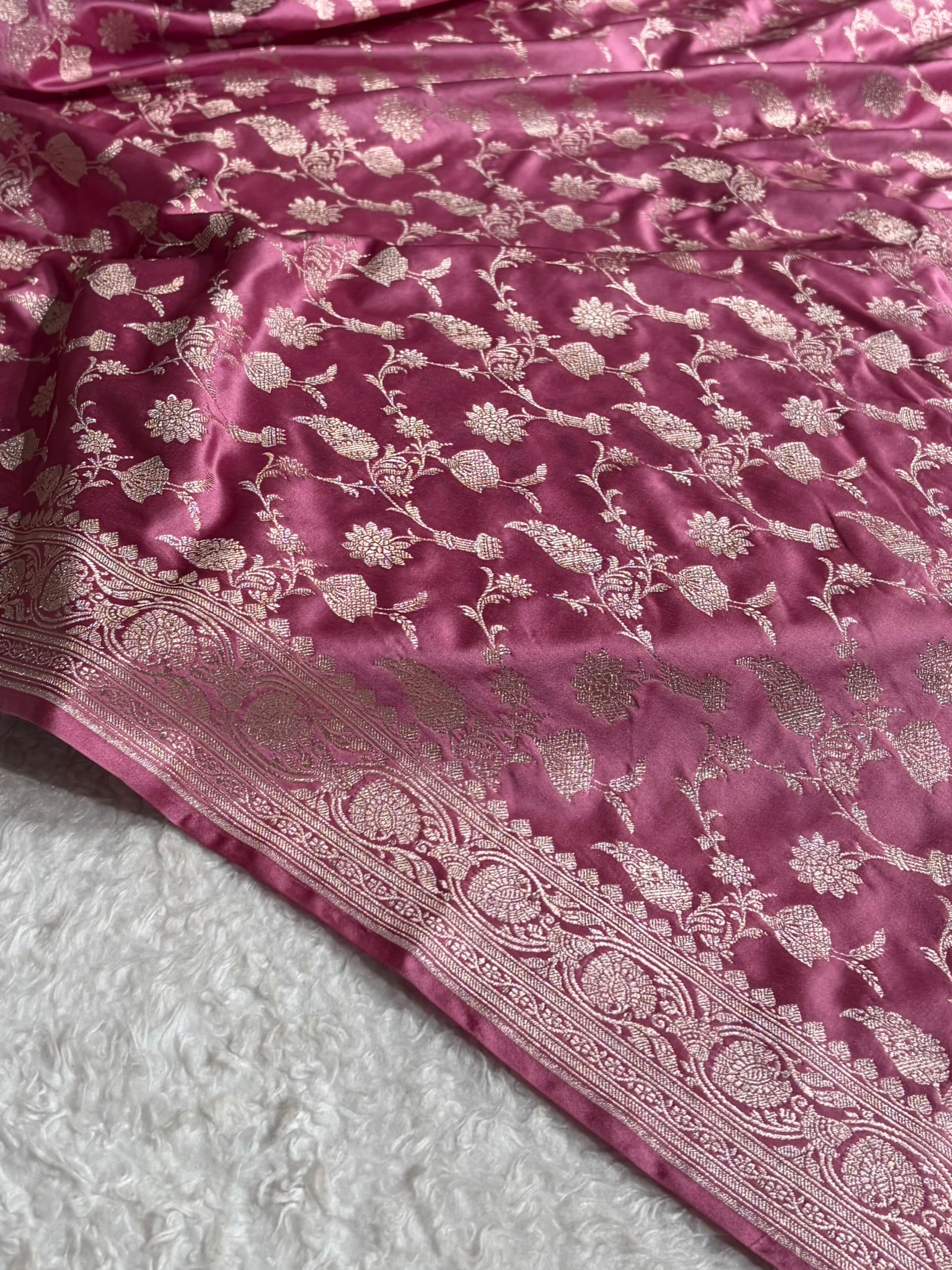 Mauve Pink Shades Jaal Mashru Silk Saree MS42