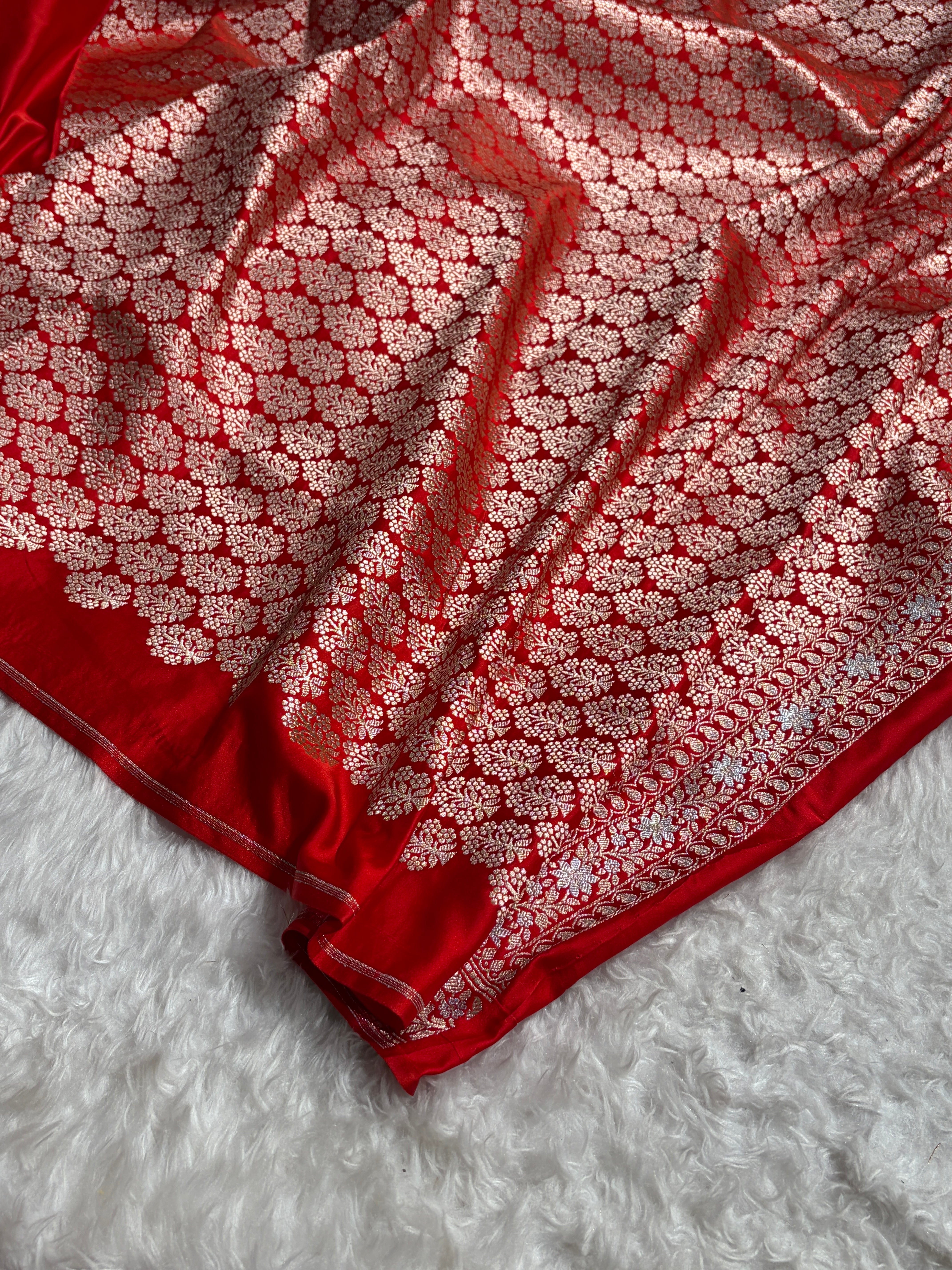 Red Shades Plain Banarasi With Minakari Floral Border Mashru Silk Saree MSM-123