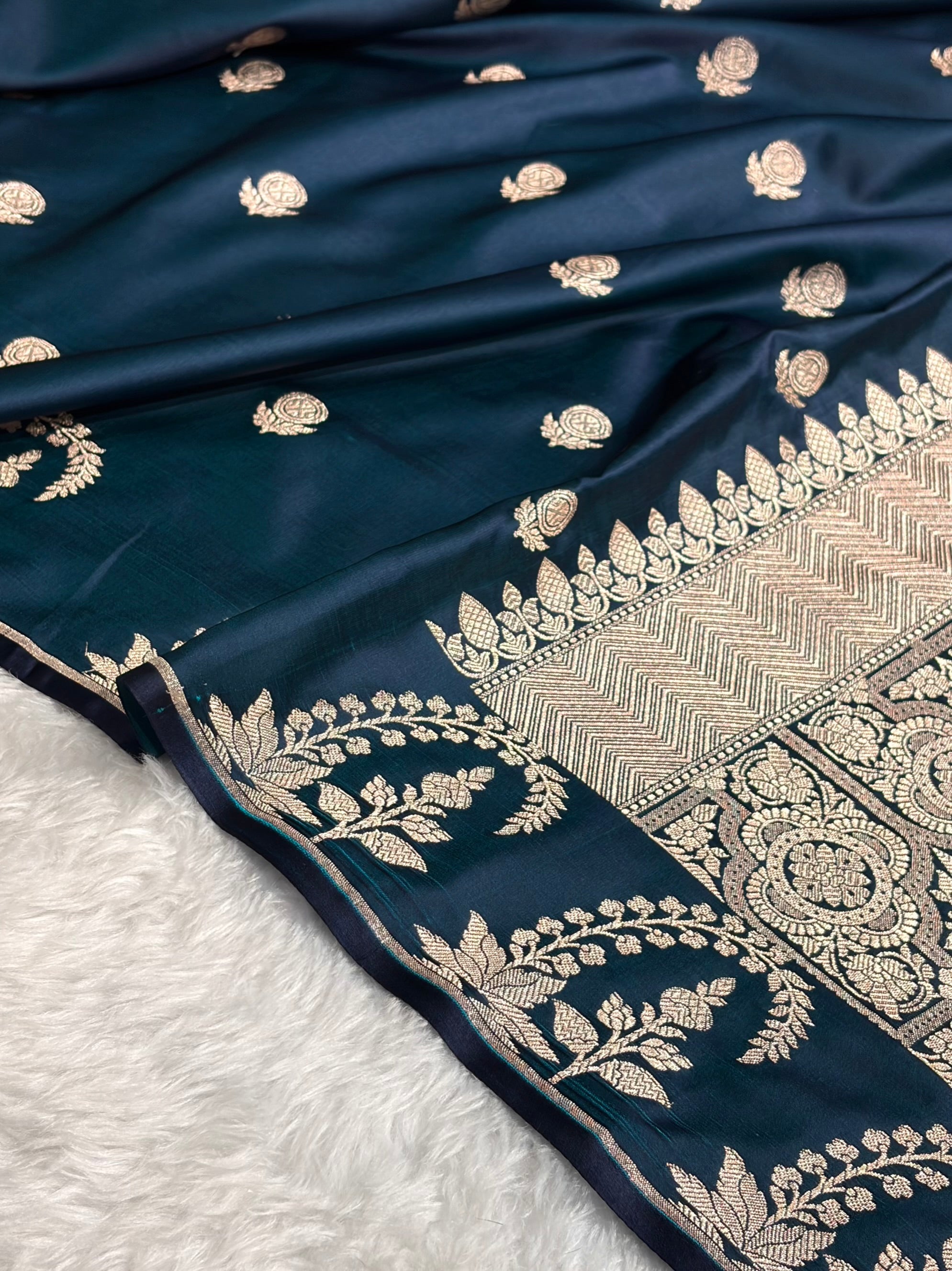 Banarasi German Blue Booti Mashru Silk Saree MSM-33