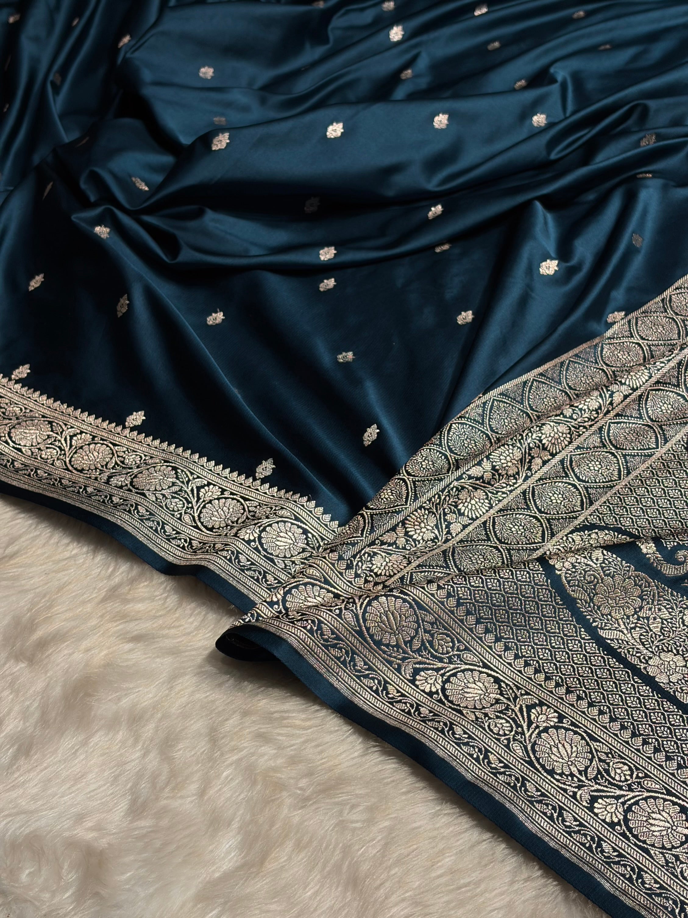 German Blue Shades Booti Mashru Silk Saree MS68