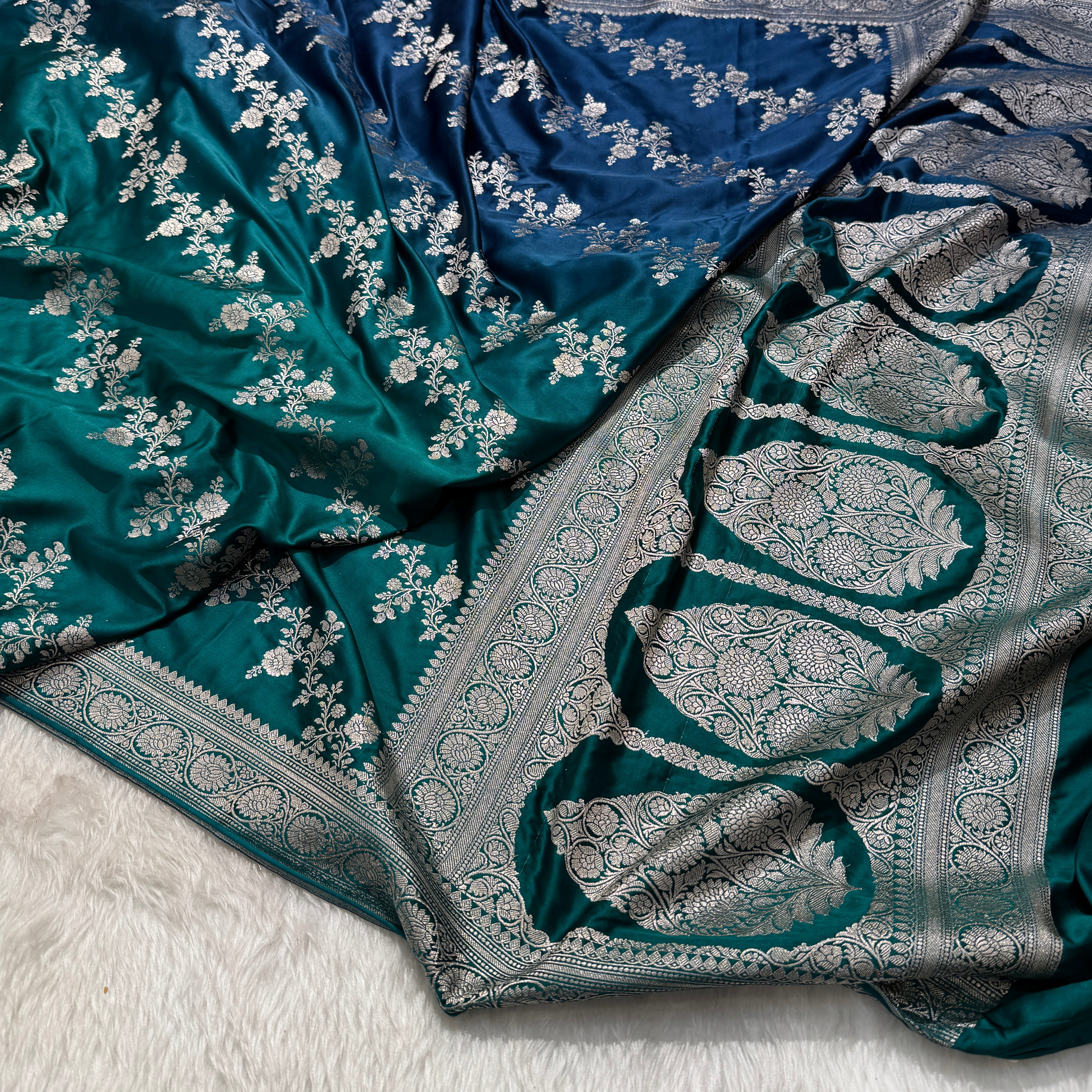 Ombre German Blue - Peacock Green Mashru Silk Saree