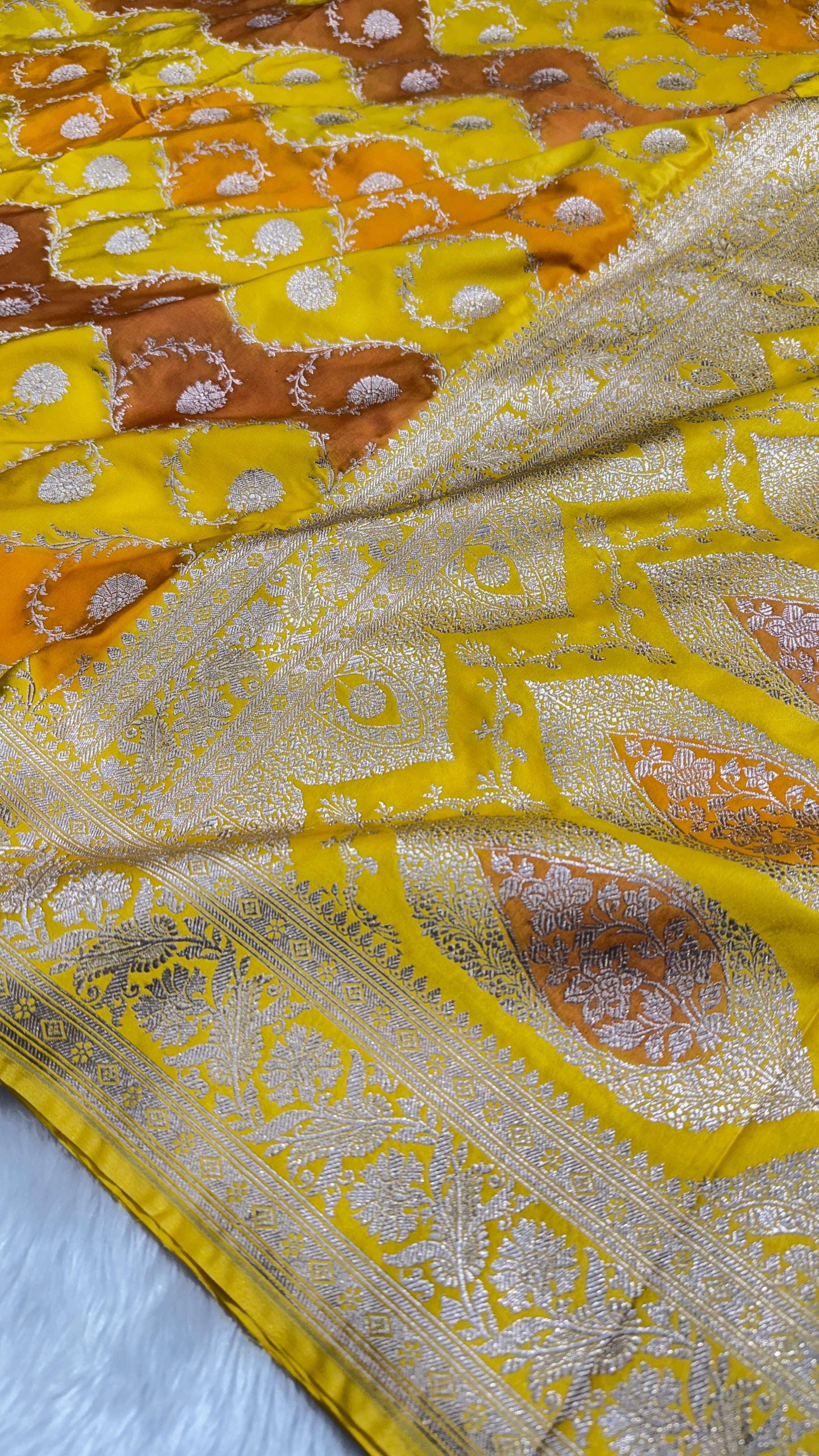 Yellow Shades Rangkart Mashru Silk Saree