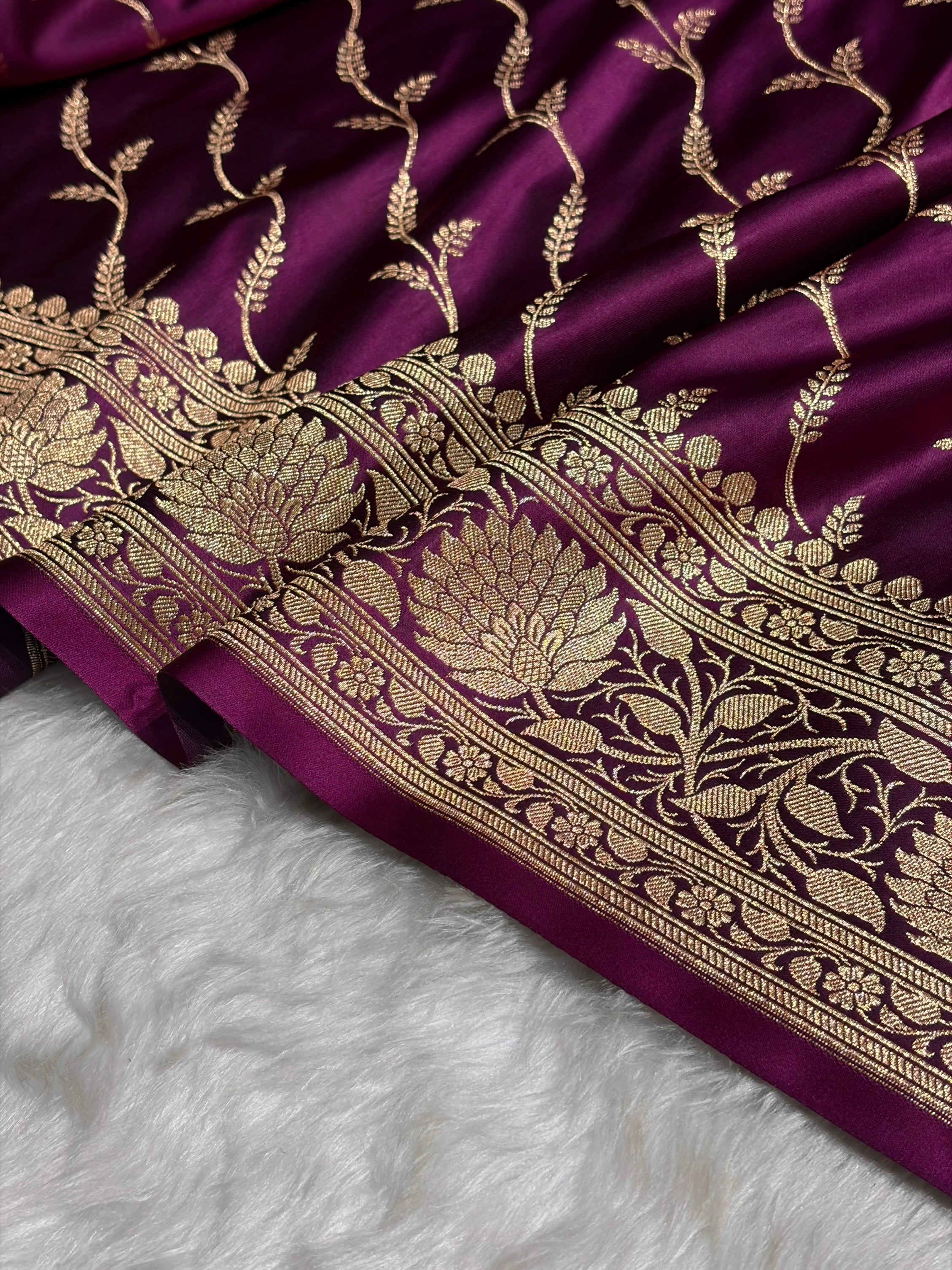 Wine Pattern Satin Katan Silk saree SK37