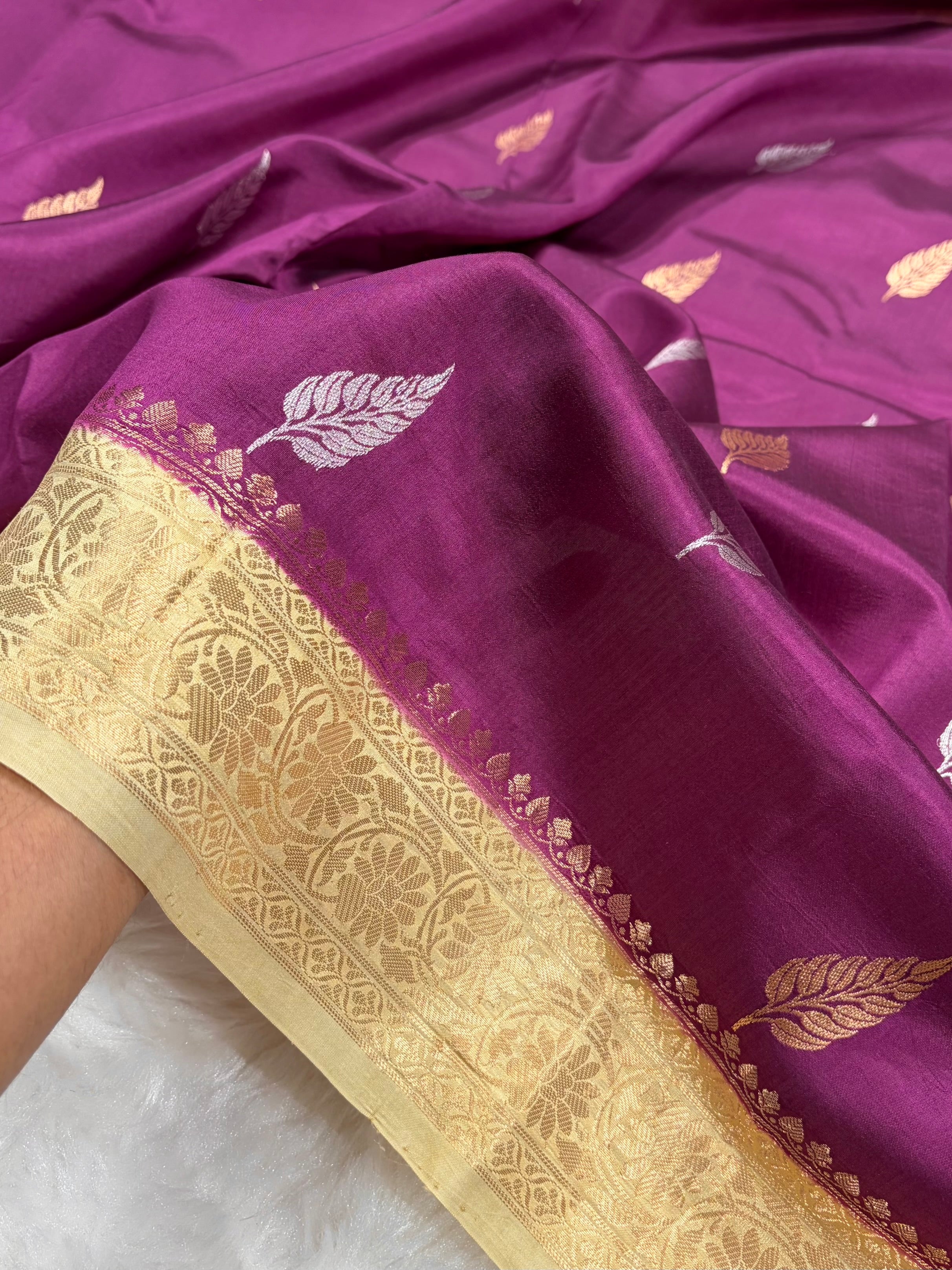 Banarasi Wine With Tusser Contrast Shades Boota Handwoven Pure Paper Silk RM-77