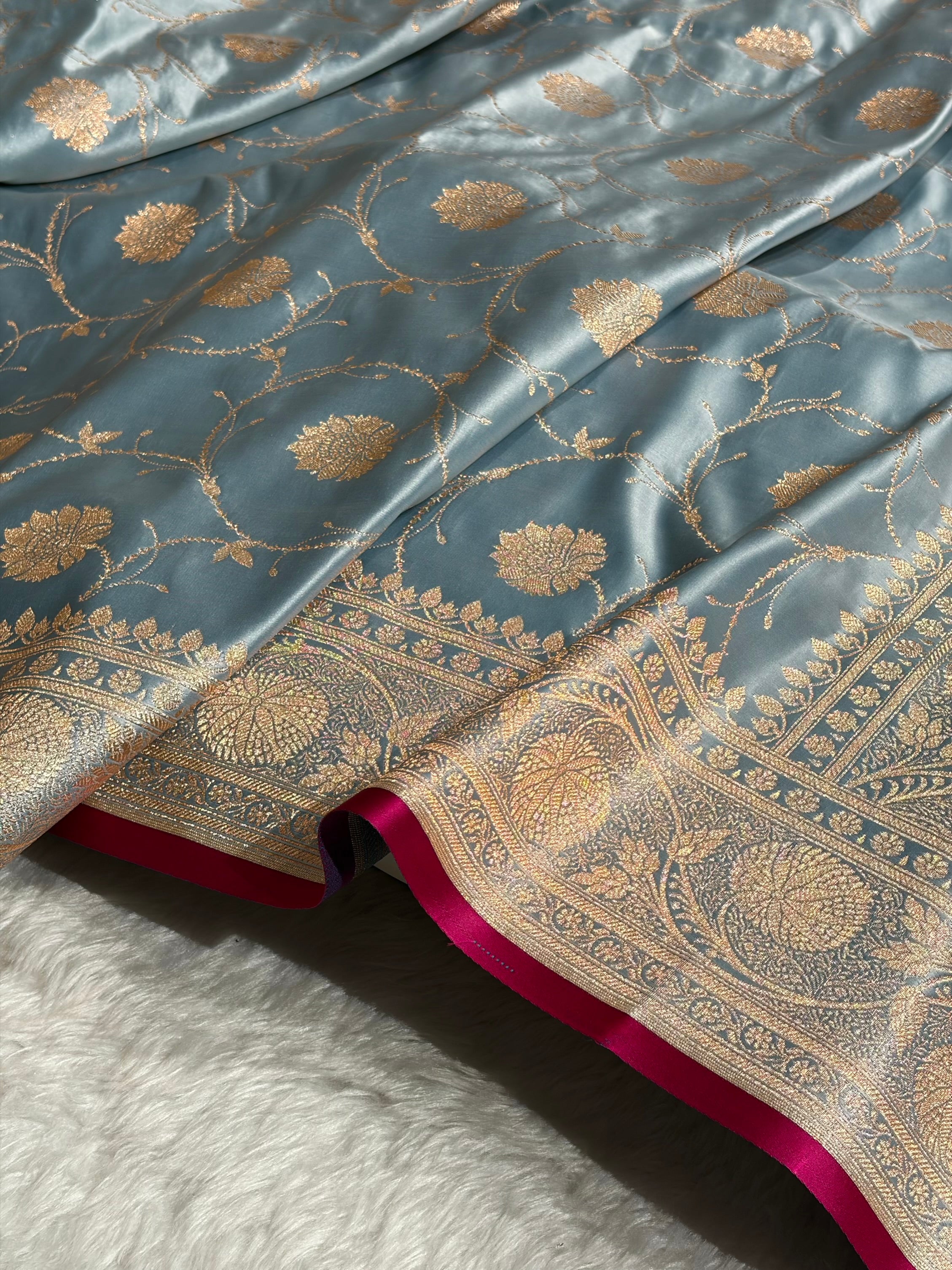 Grape Shades Banarasi Jaal Satin Katan Silk Saree SK06