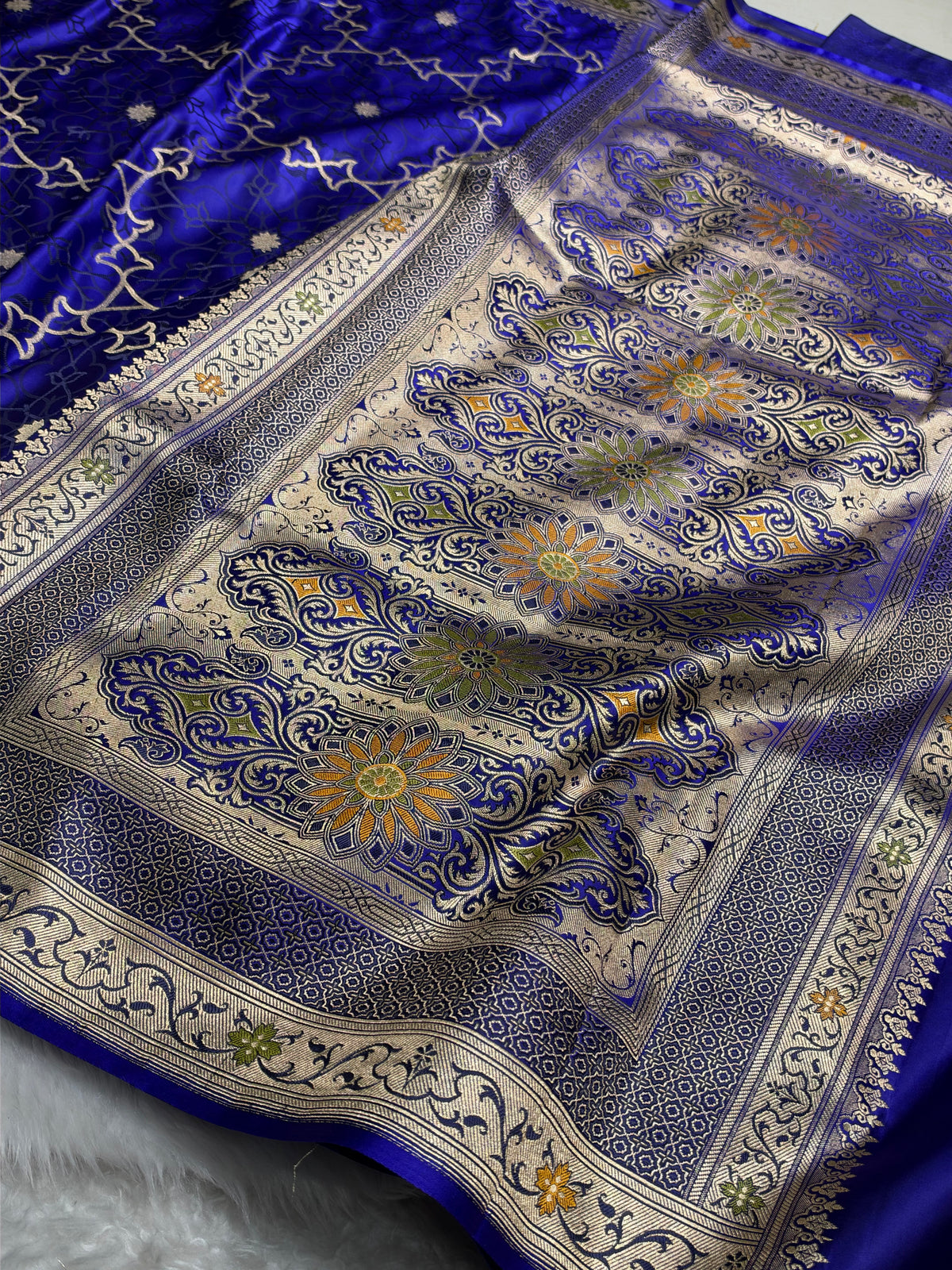 Banarasi Premium Royal Blue Satin Katan with Tanchoi Pattern SK157