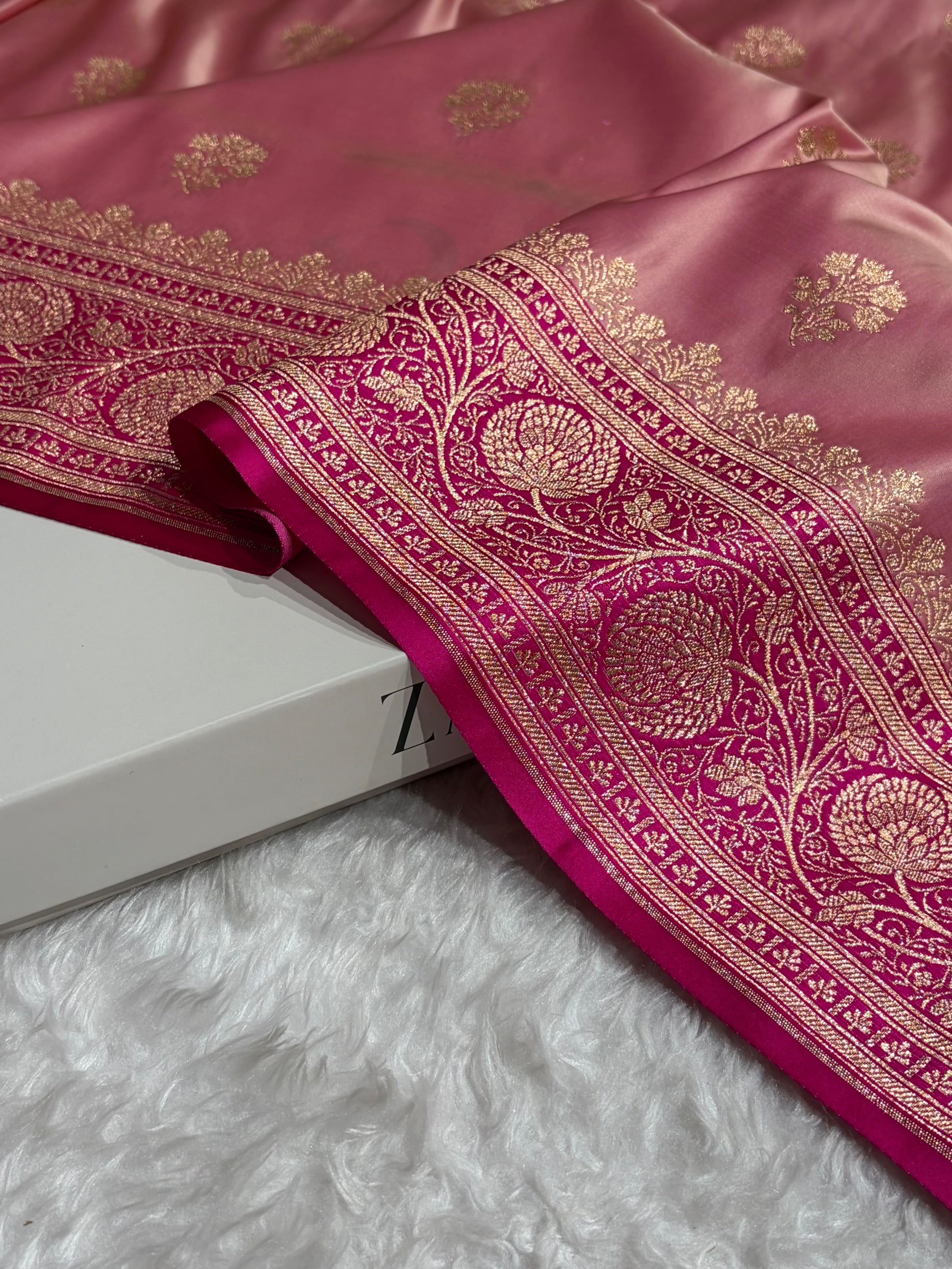 Powder Pink - Rani Banarasi Boota Katan Silk Saree SKM29