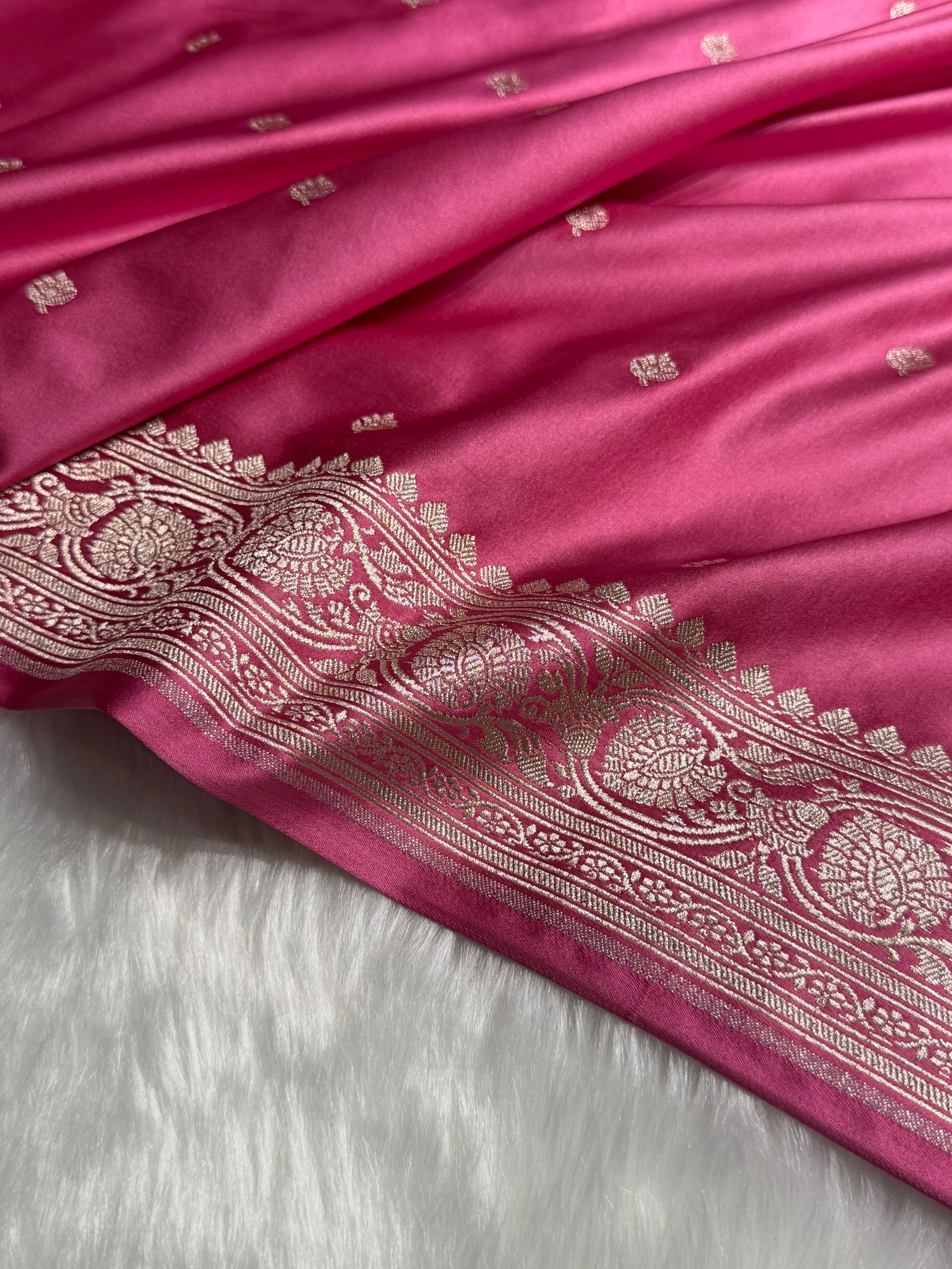 Banarasi Dusty Pink Minakari Booti Mashru Silk Saree MS10