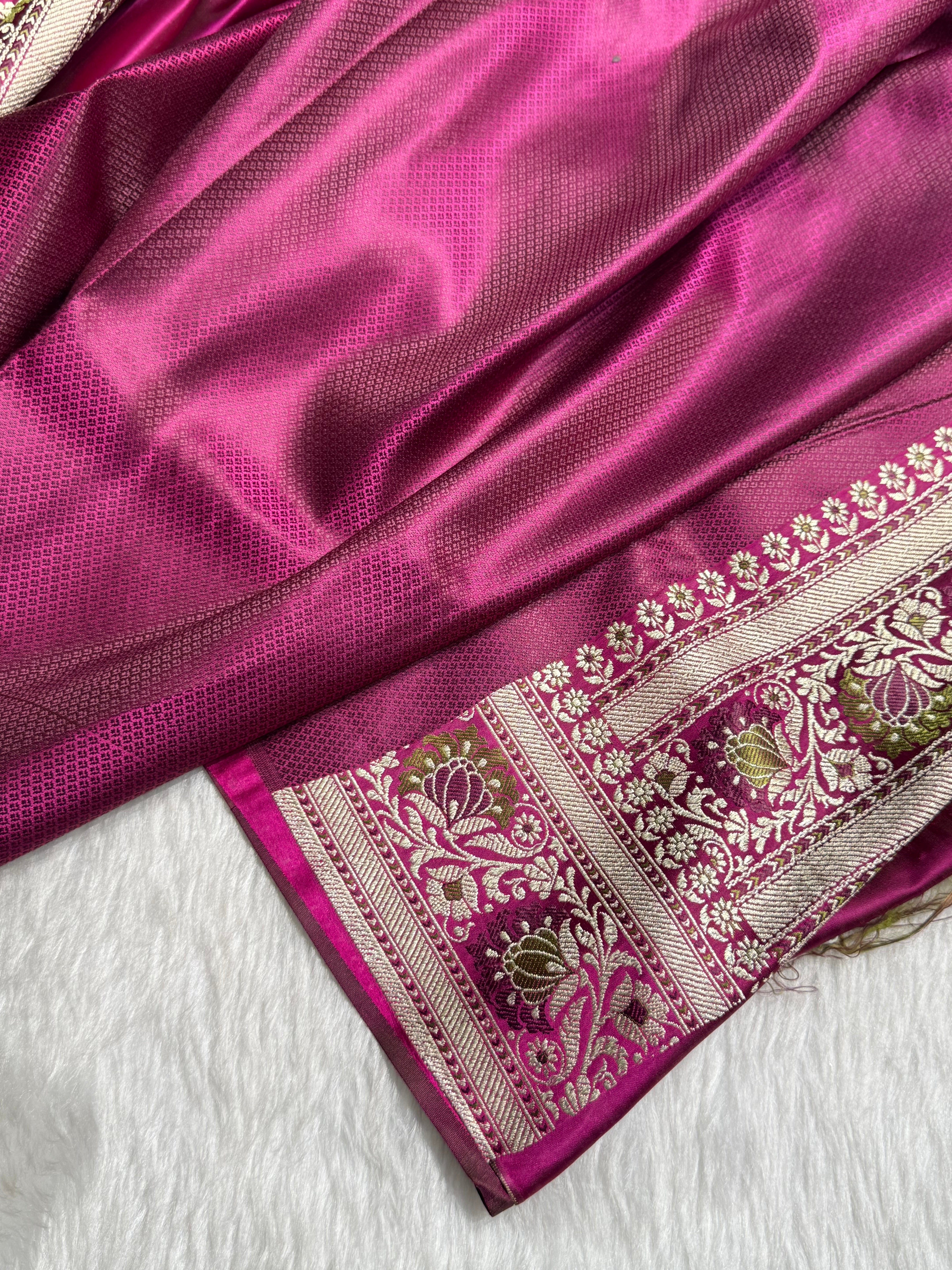 Olive Green - Rani Contrast Jamawar Tanchoi Jaal Katan Silk Saree SKTM-18
