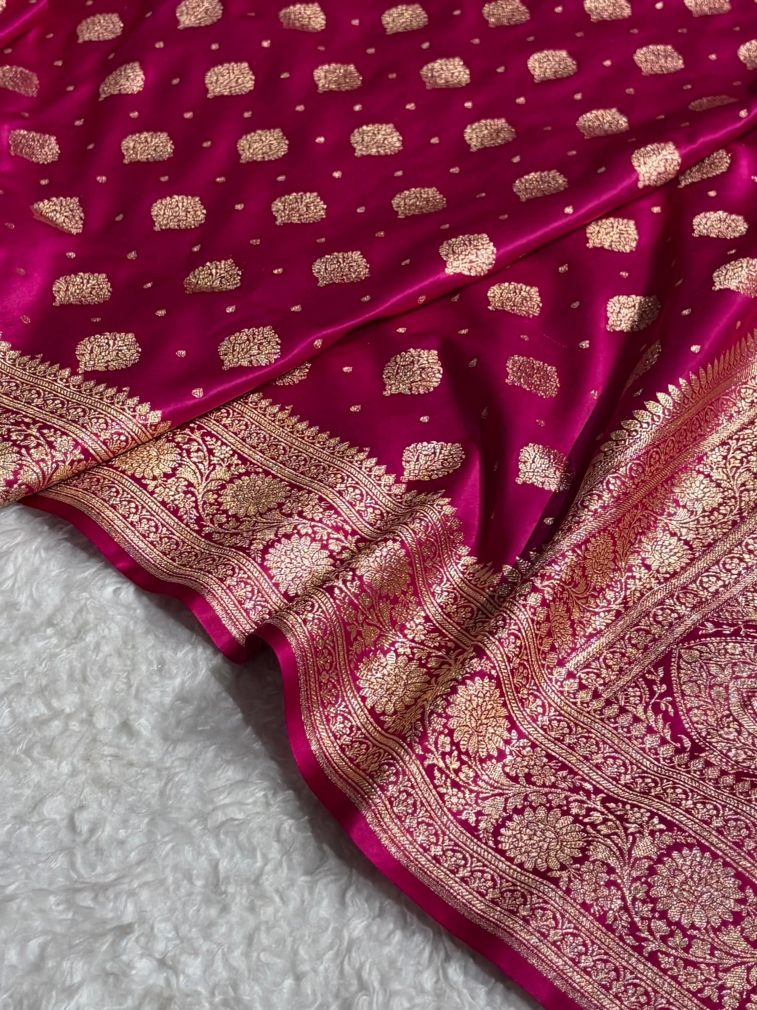 Rani Unique Boota Pattern Satin Katan Silk Saree SK69