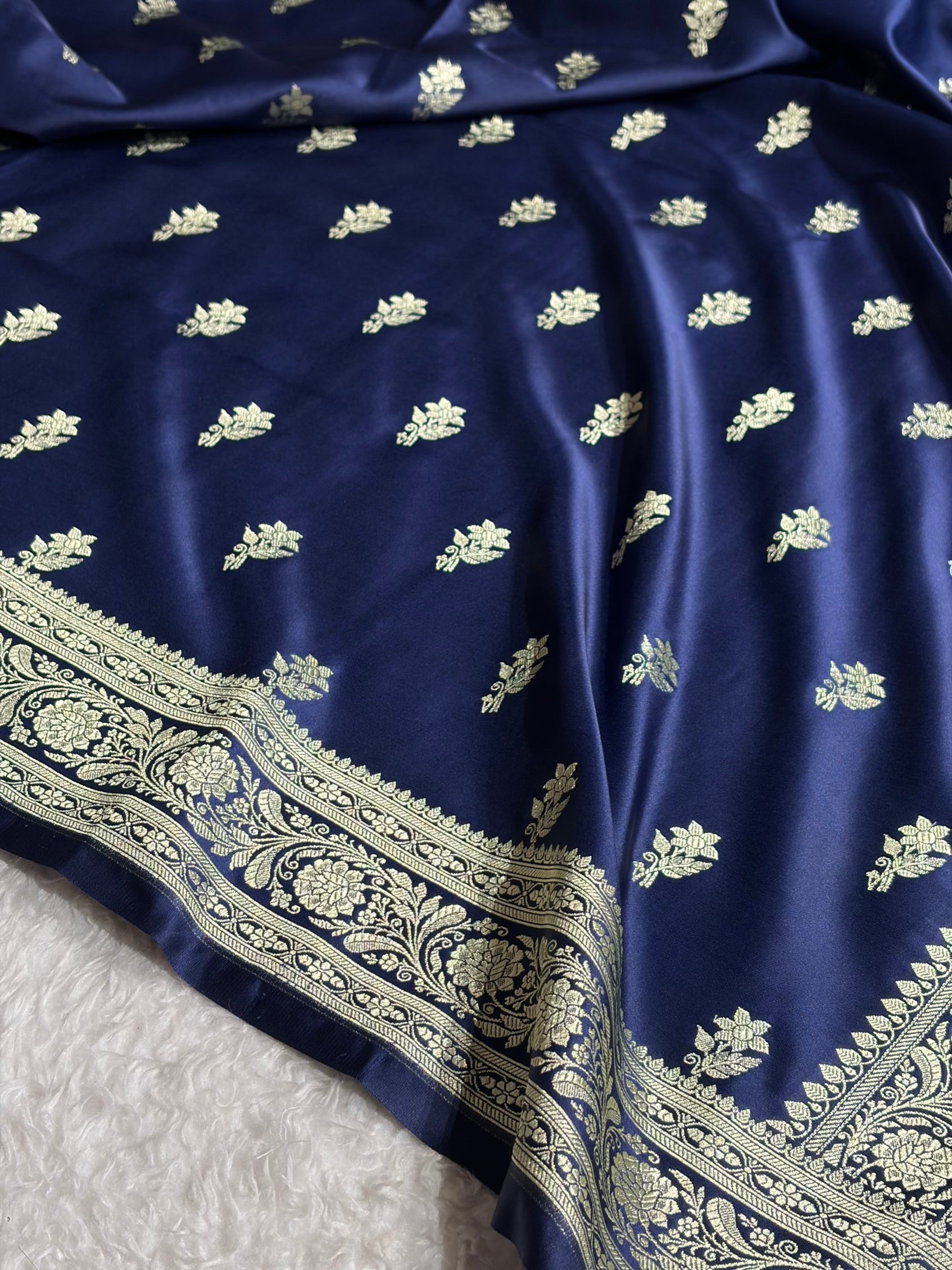 Navy Blue Shades Banarasi Boota Pattern Floral Mashru Silk Saree MSM-120