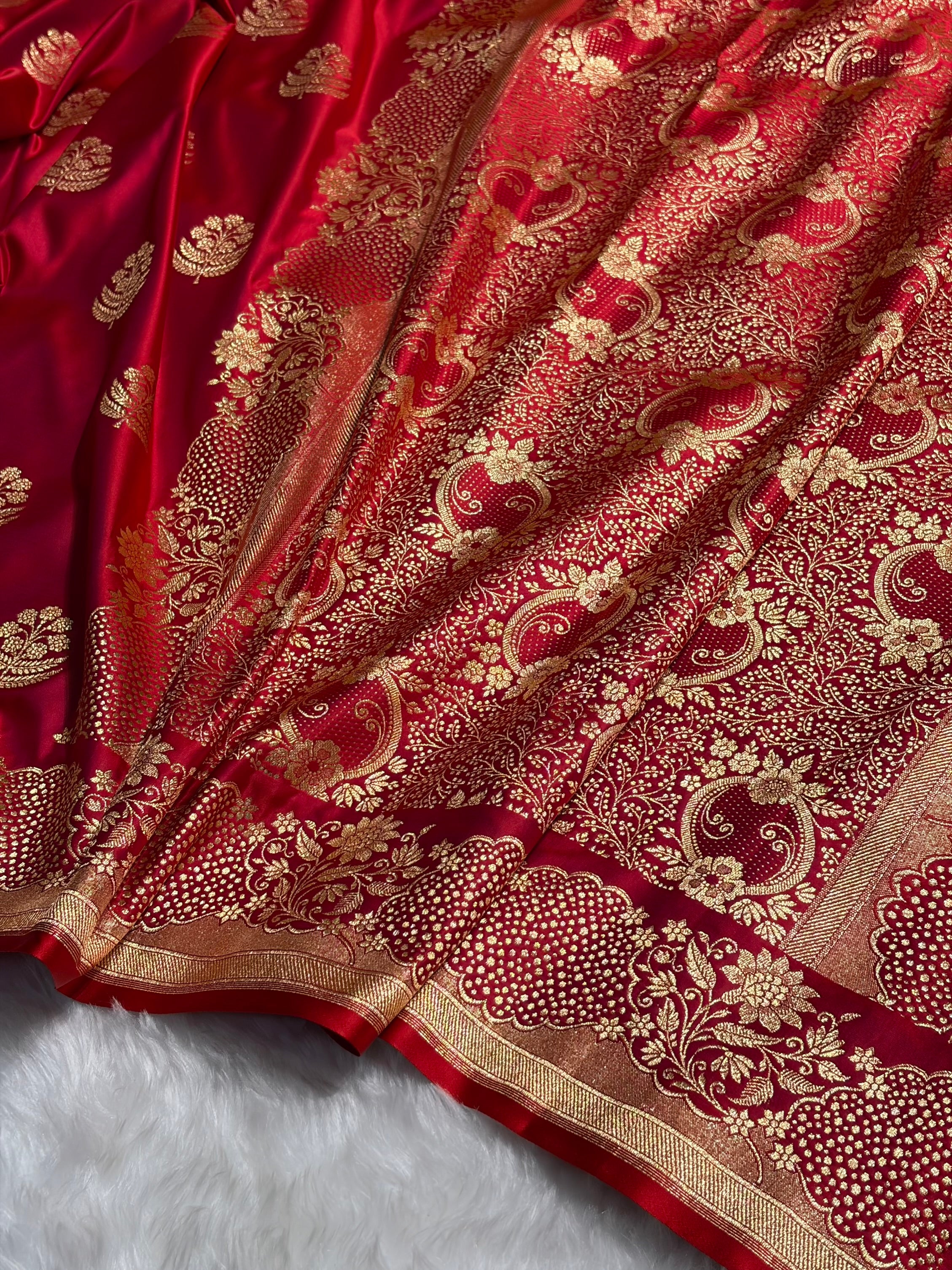 Reddish Magenta Unique Boota Pattern Satin Katan Silk Saree SK70