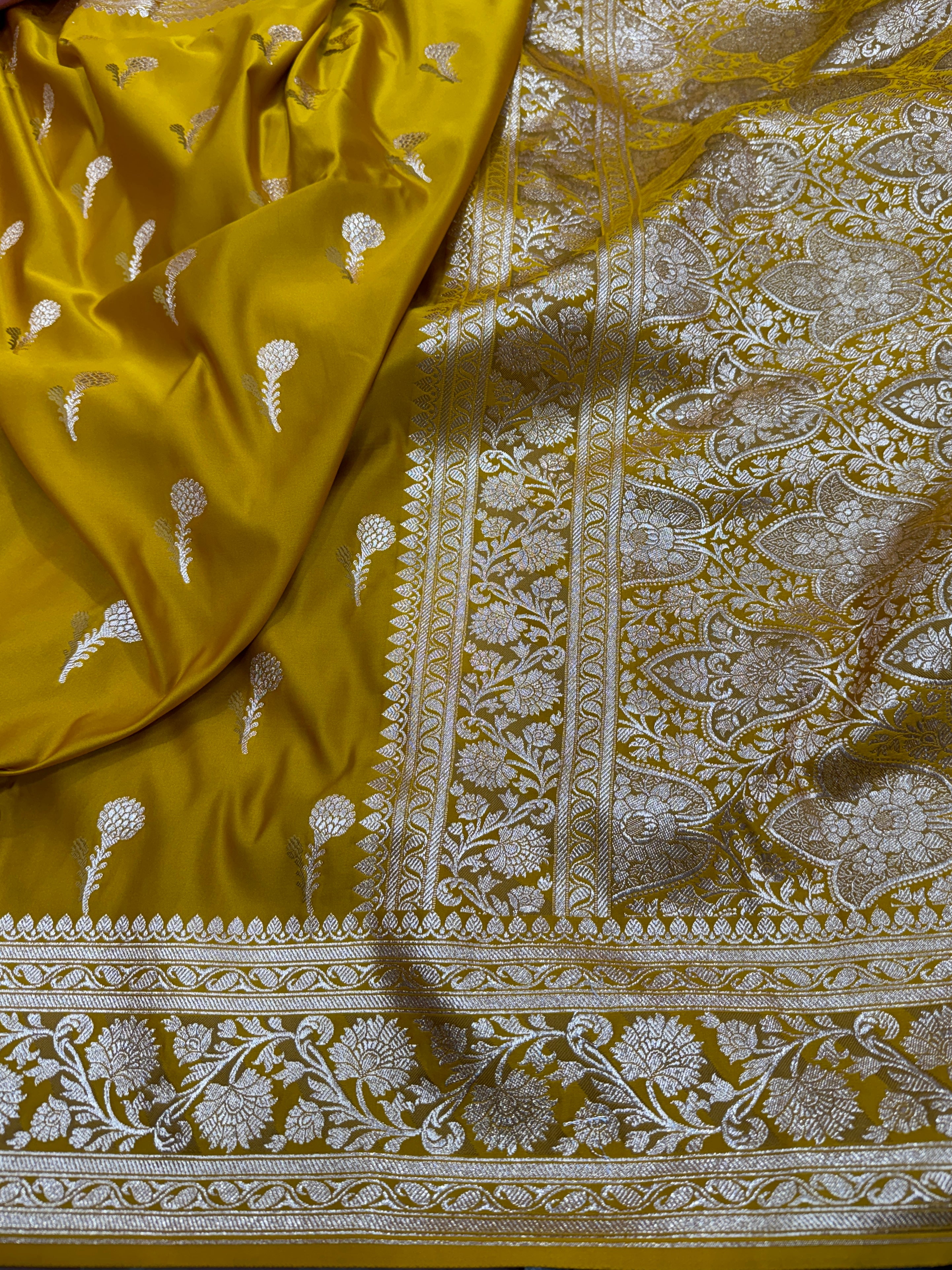 Mustard Booti Katan Silk Saree SK05