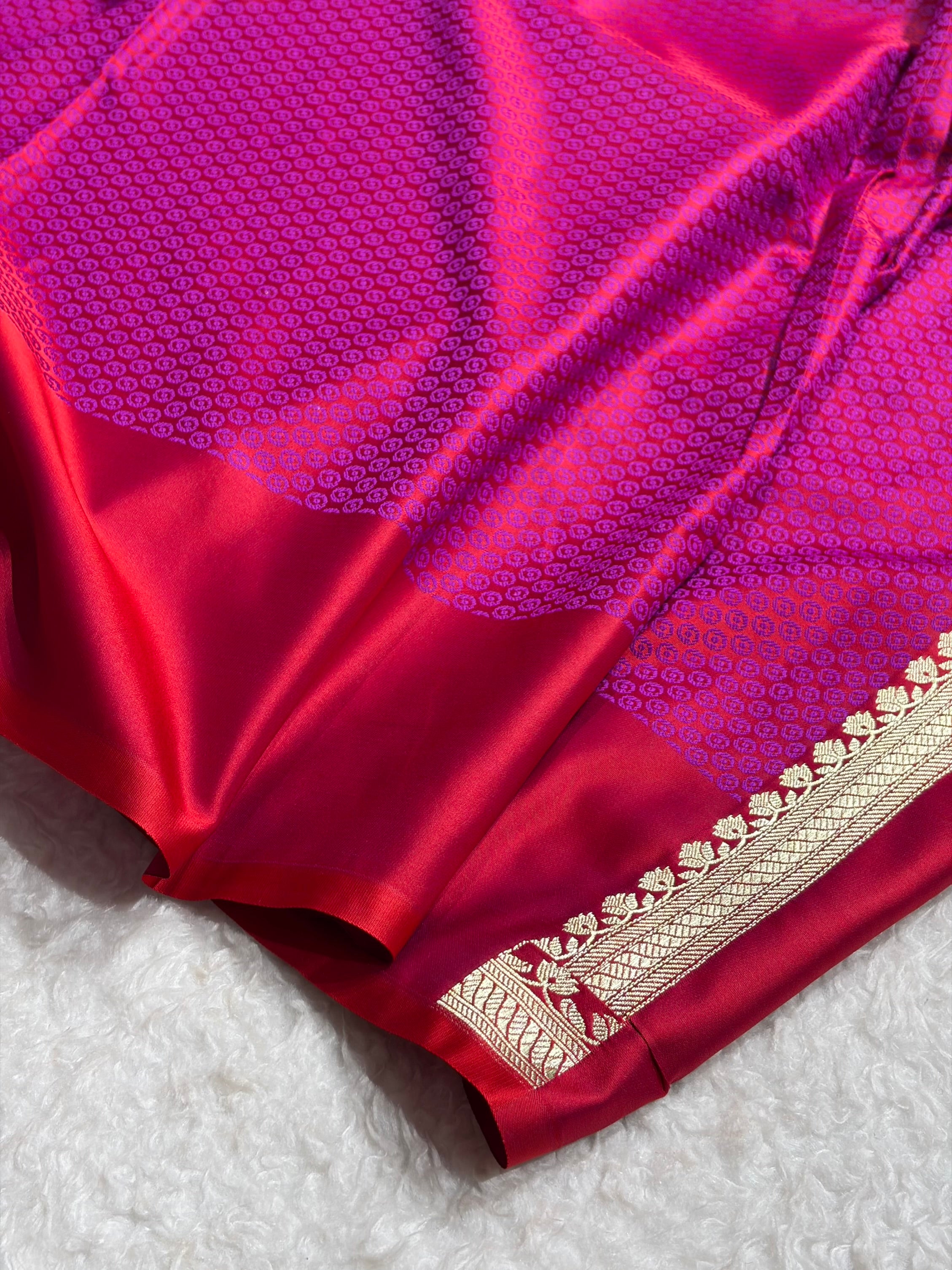 Magentic Red Shades Banarasi Boota Pattern Floral Mashru Silk Saree MSM-119