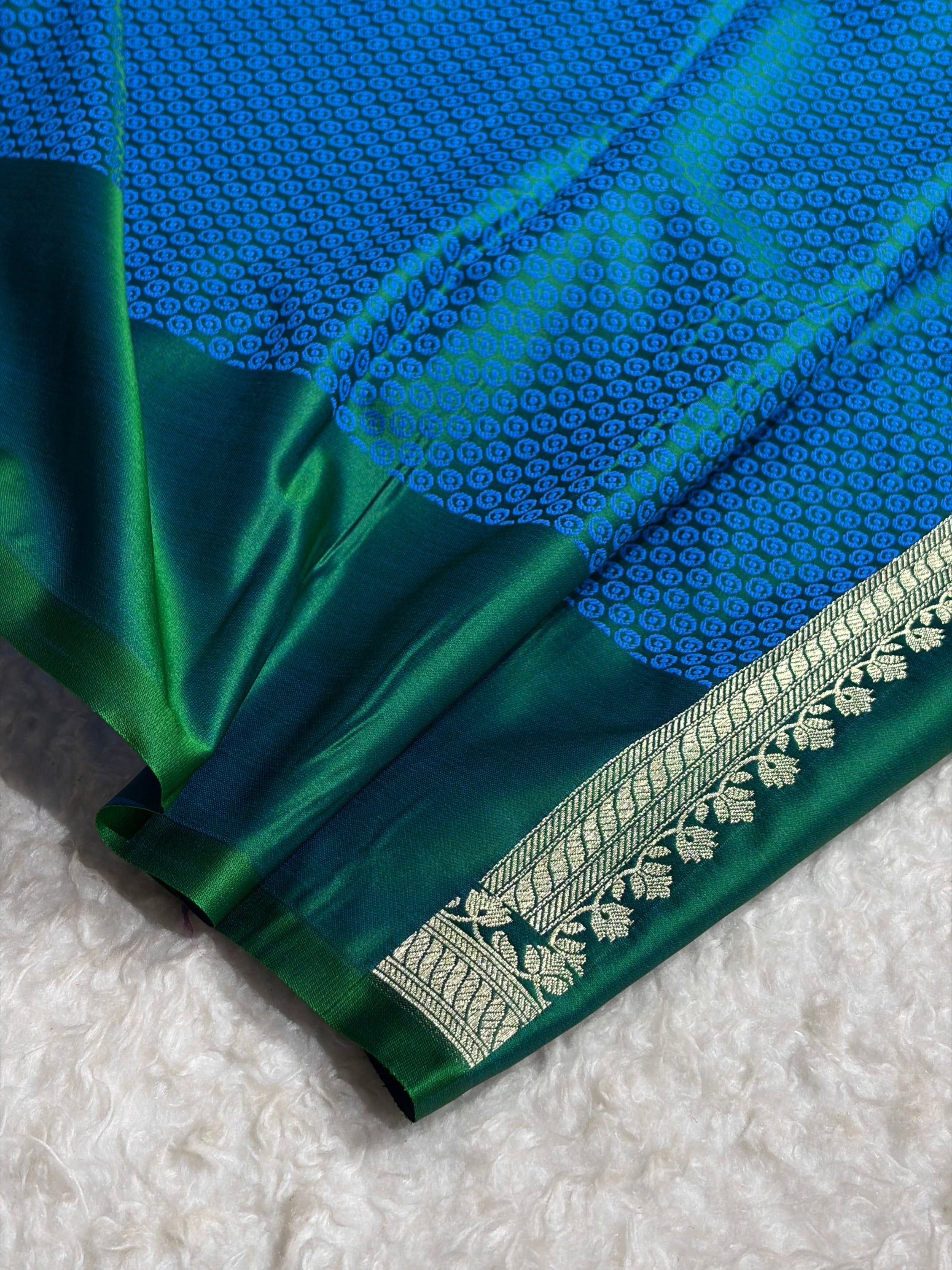 Cross Green Shades Banarasi Boota Pattern Floral Mashru Silk Saree MSM-119