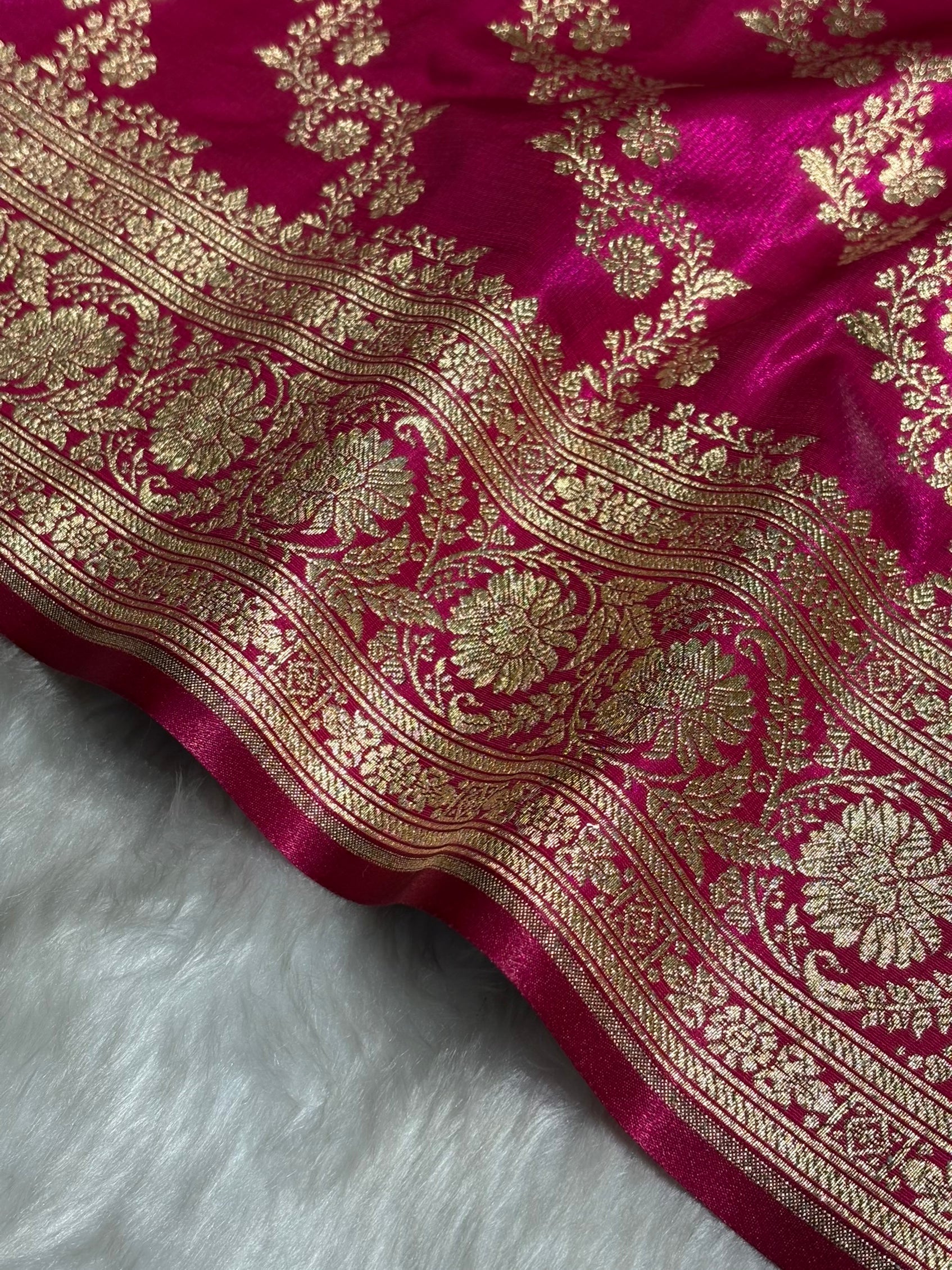 Pink Shades Banarasi Satin Silk Saree SS32