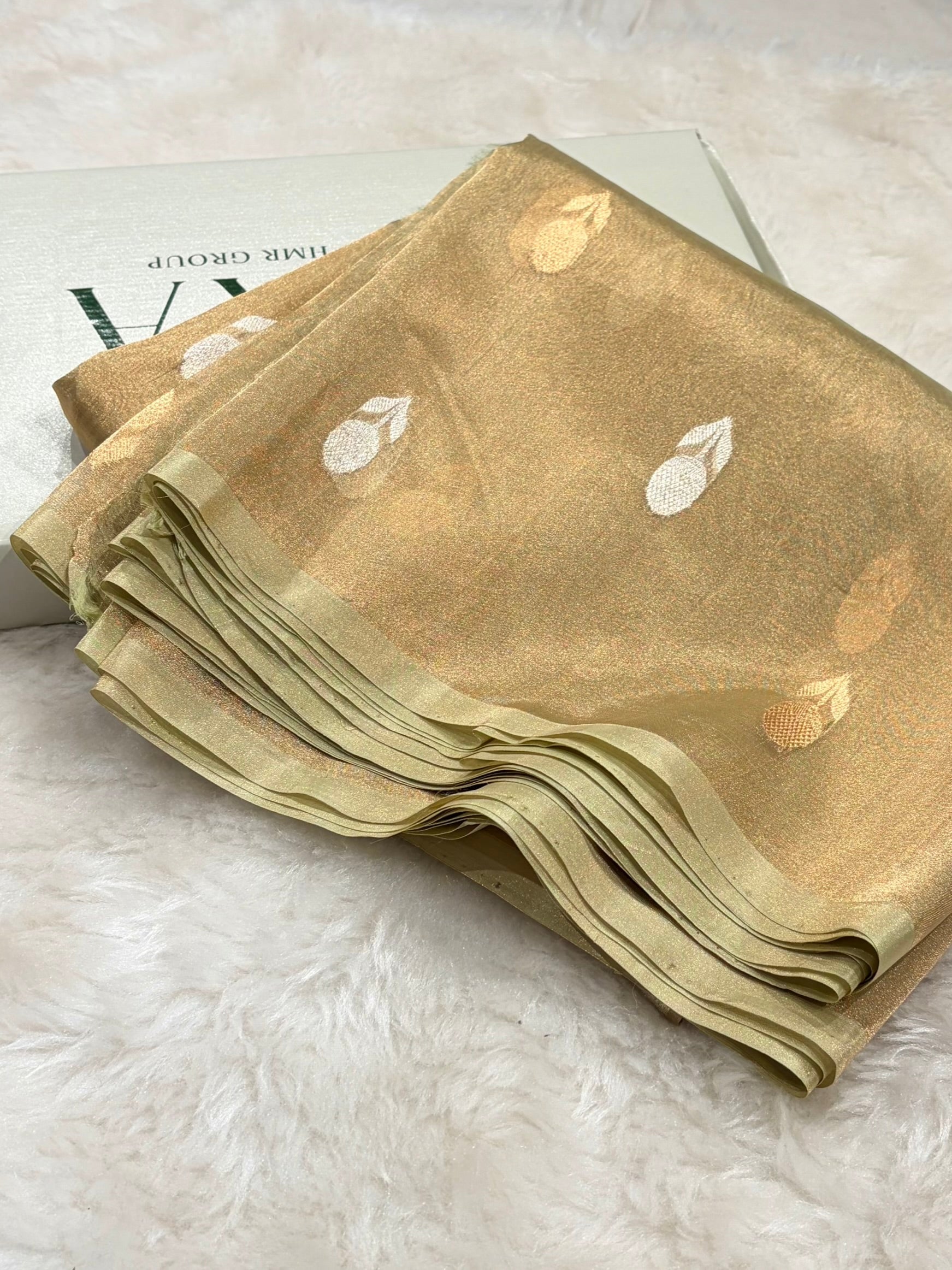 Tusser Bananasi Floral Shades Pure Tissue Silk Saree PT-50