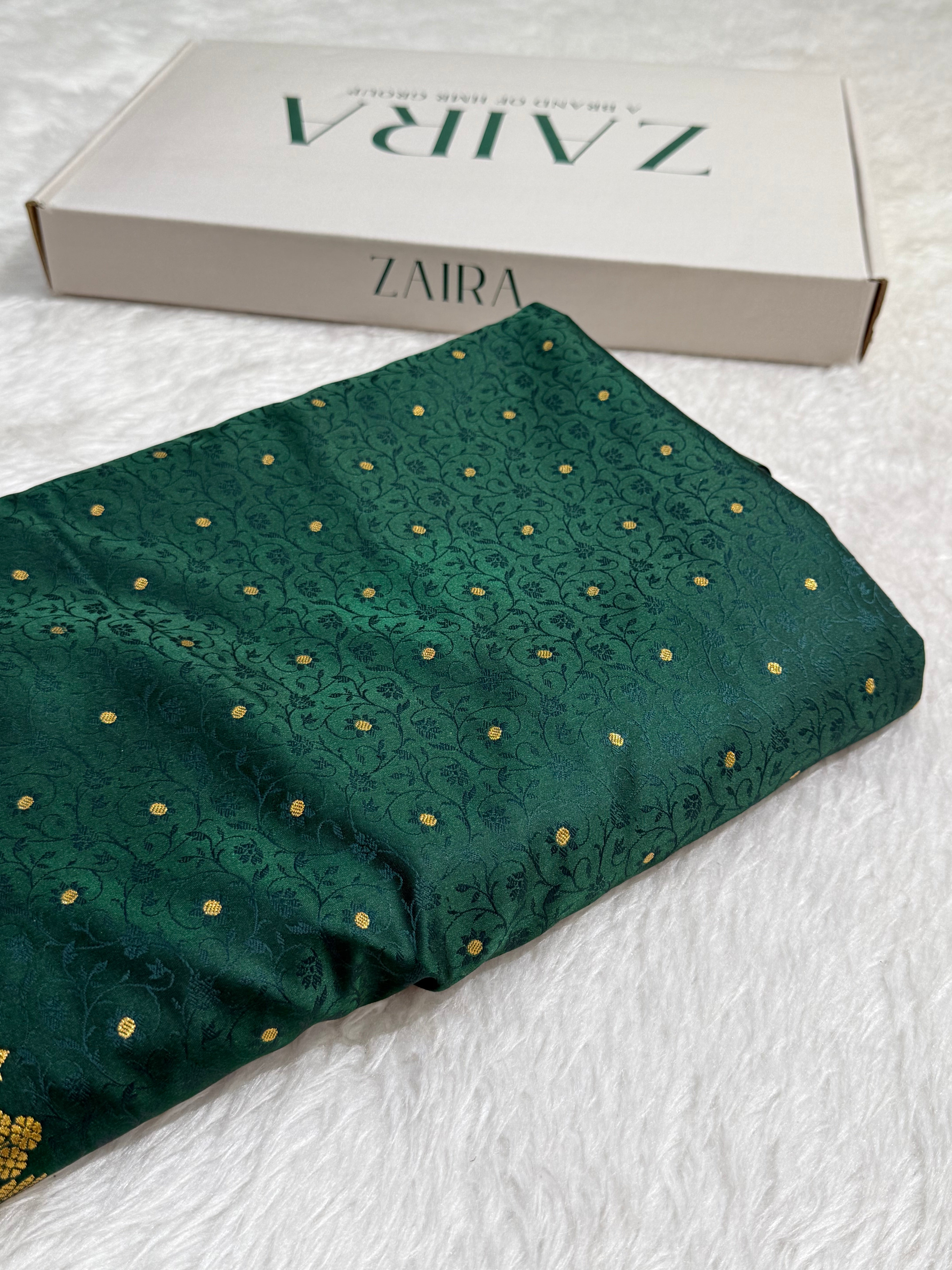 Bottle Green Tanchoi Mashru Silk Saree