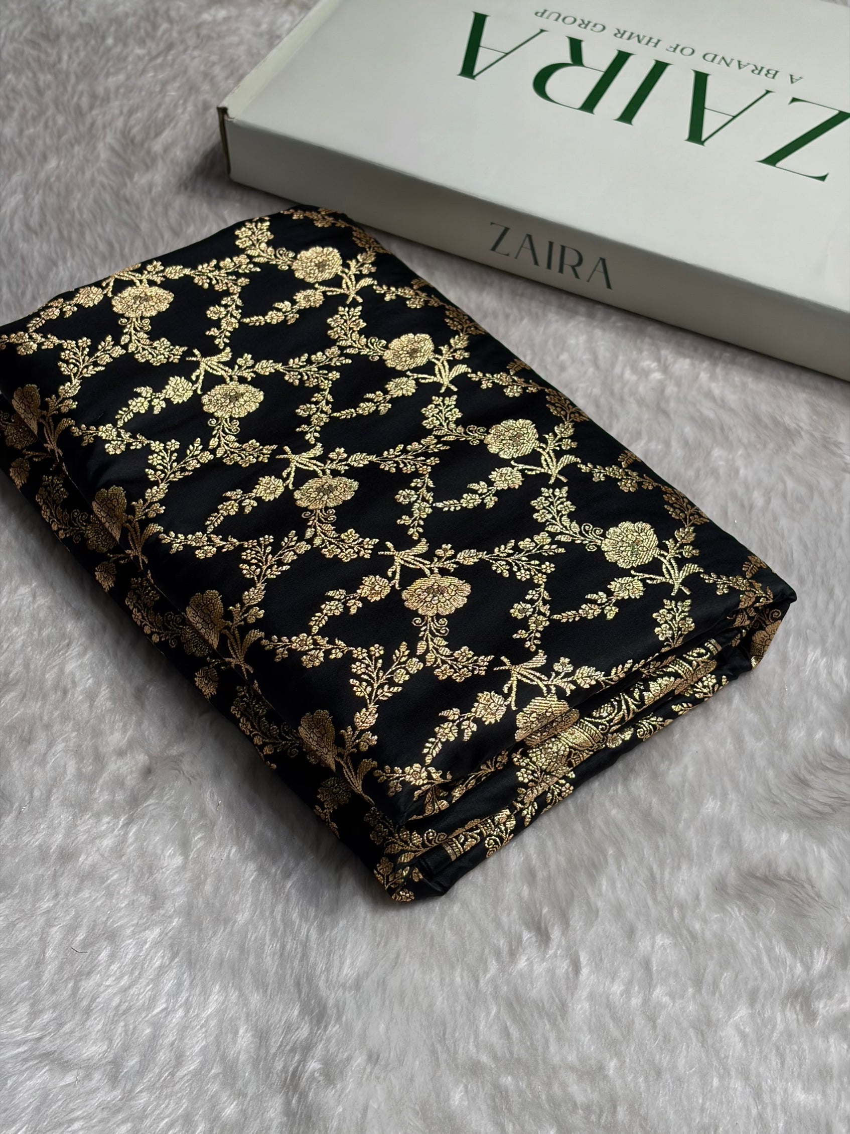 Black Shades Jaal Floral Pattern Satin Katan Silk Saree SK80