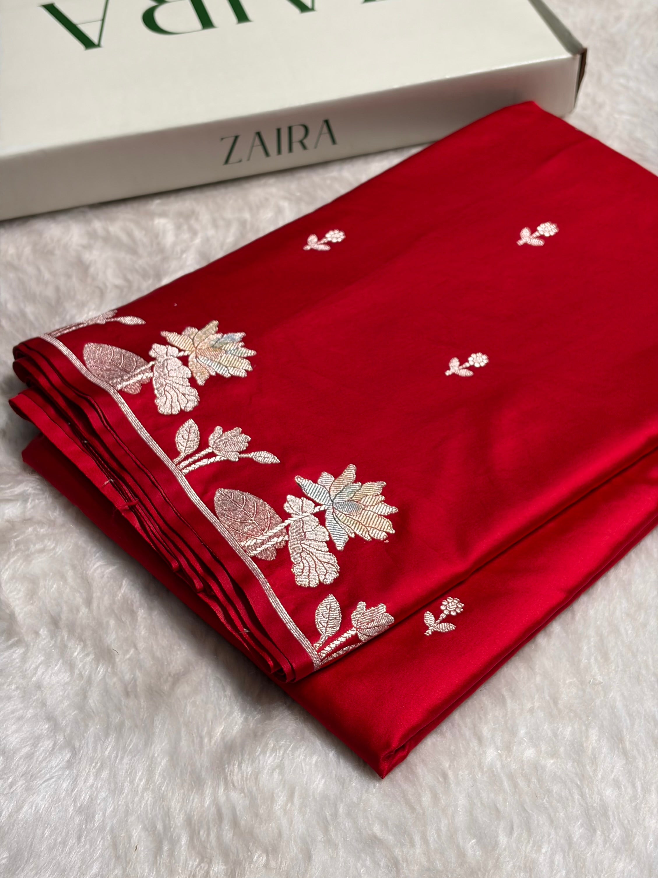 Red Floral Border With Minakari Booti Mashru Silk Saree MS54