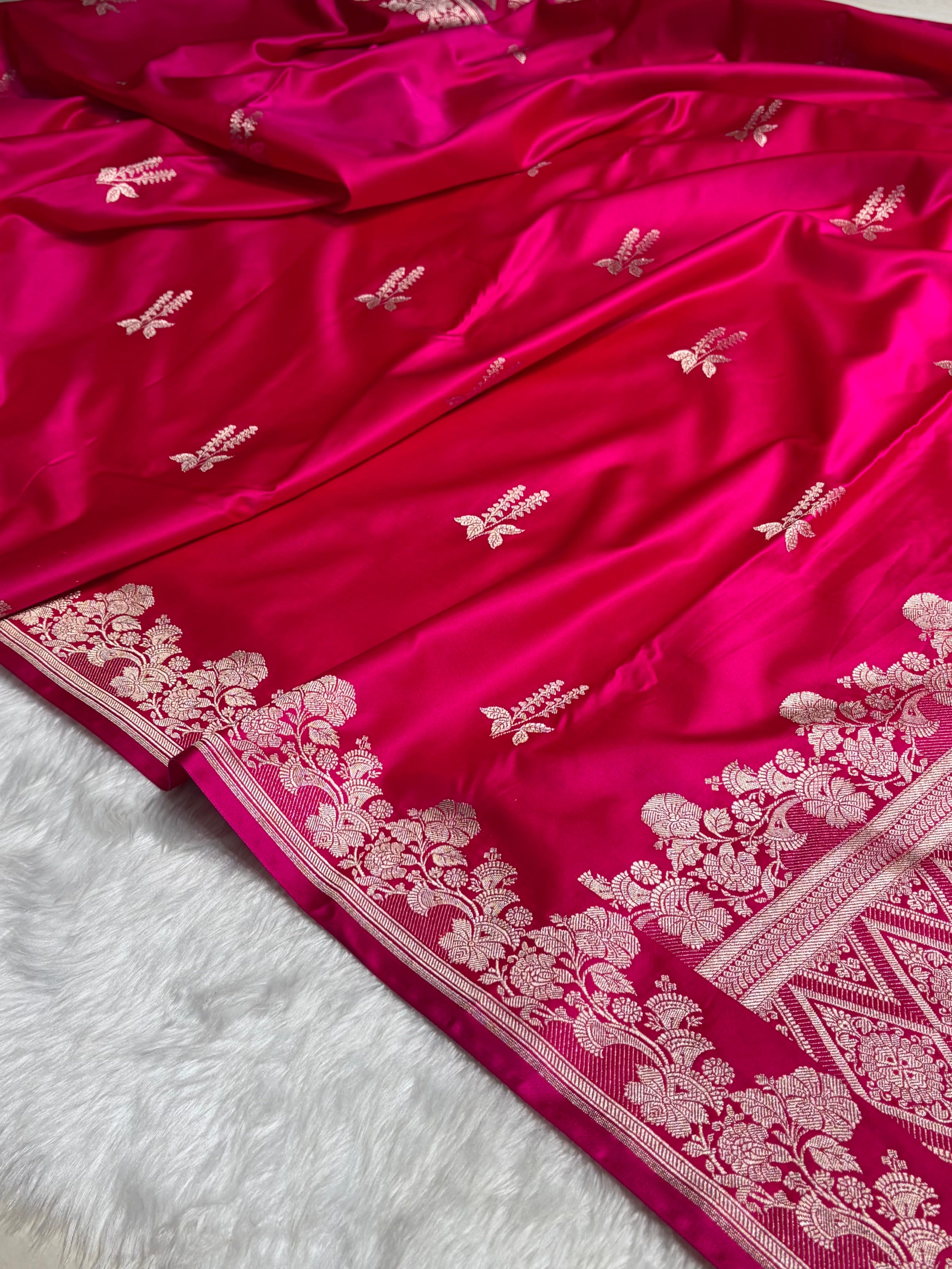 Cross Rani Floral Boota Mashru Silk Saree MSM-43