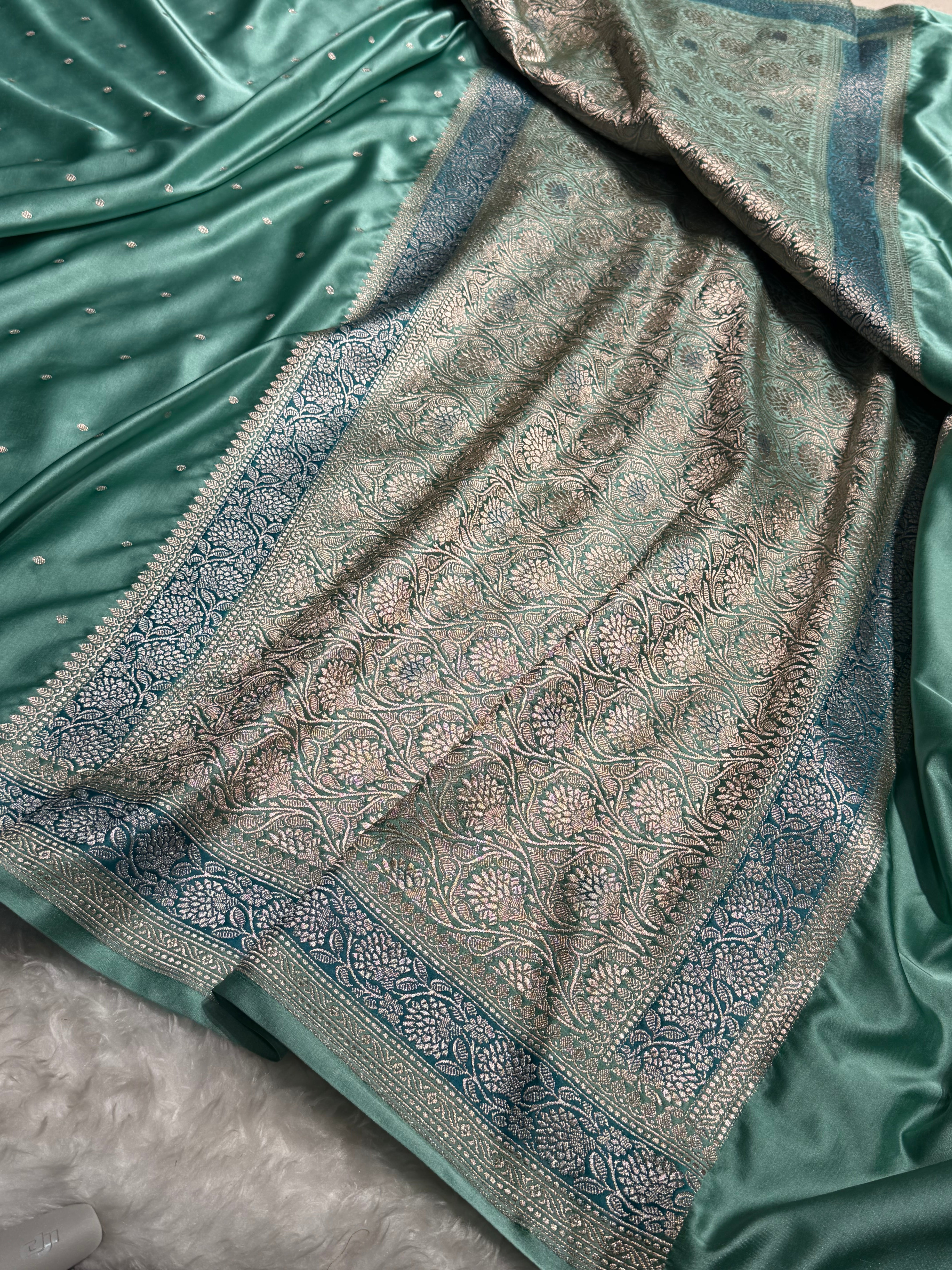Sea Green Shades Booti Mashru Silk Saree MS65