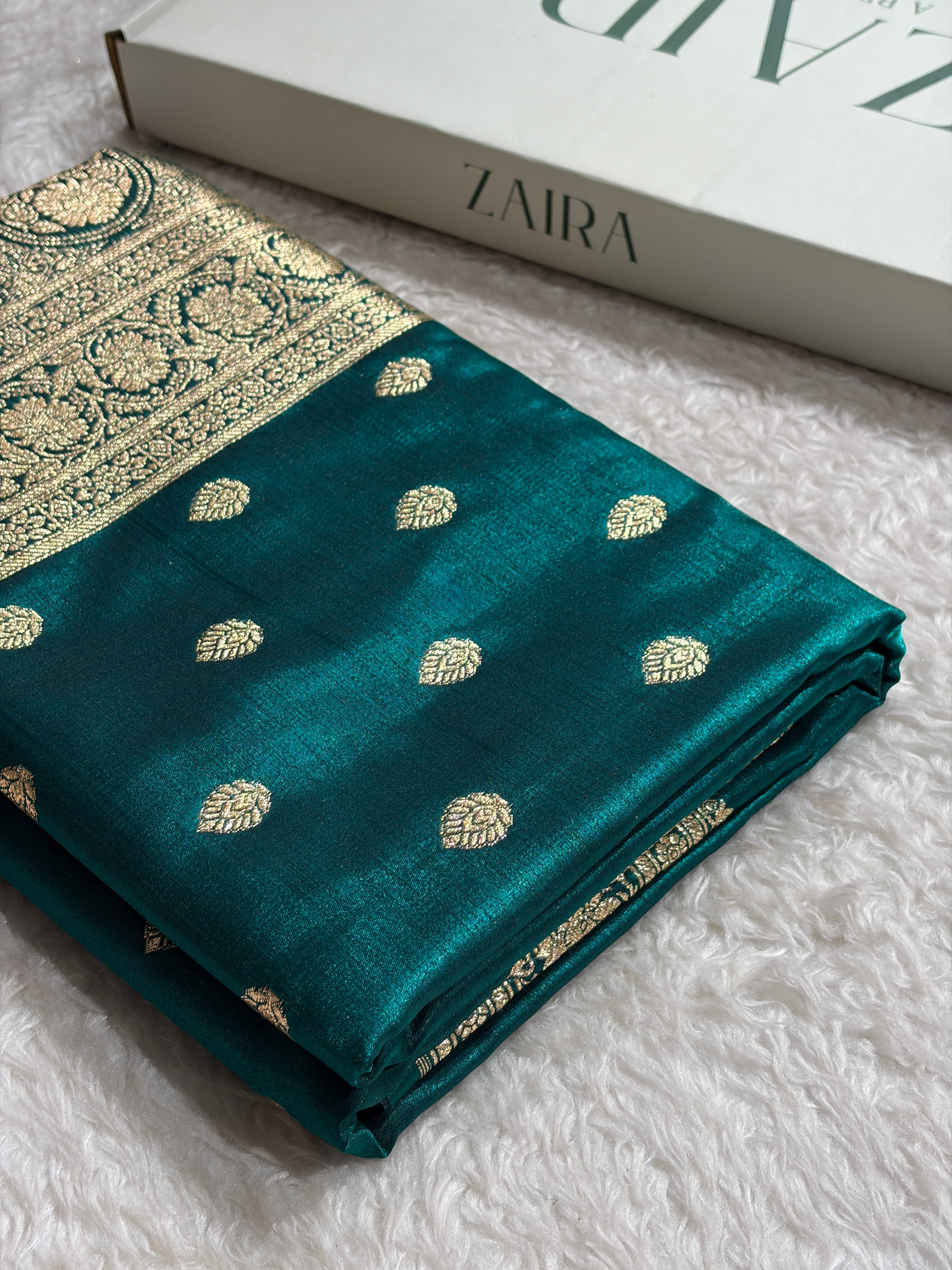 Dark Rama Shades Boota Pattern Banarasi Satin Silk Saree SS45