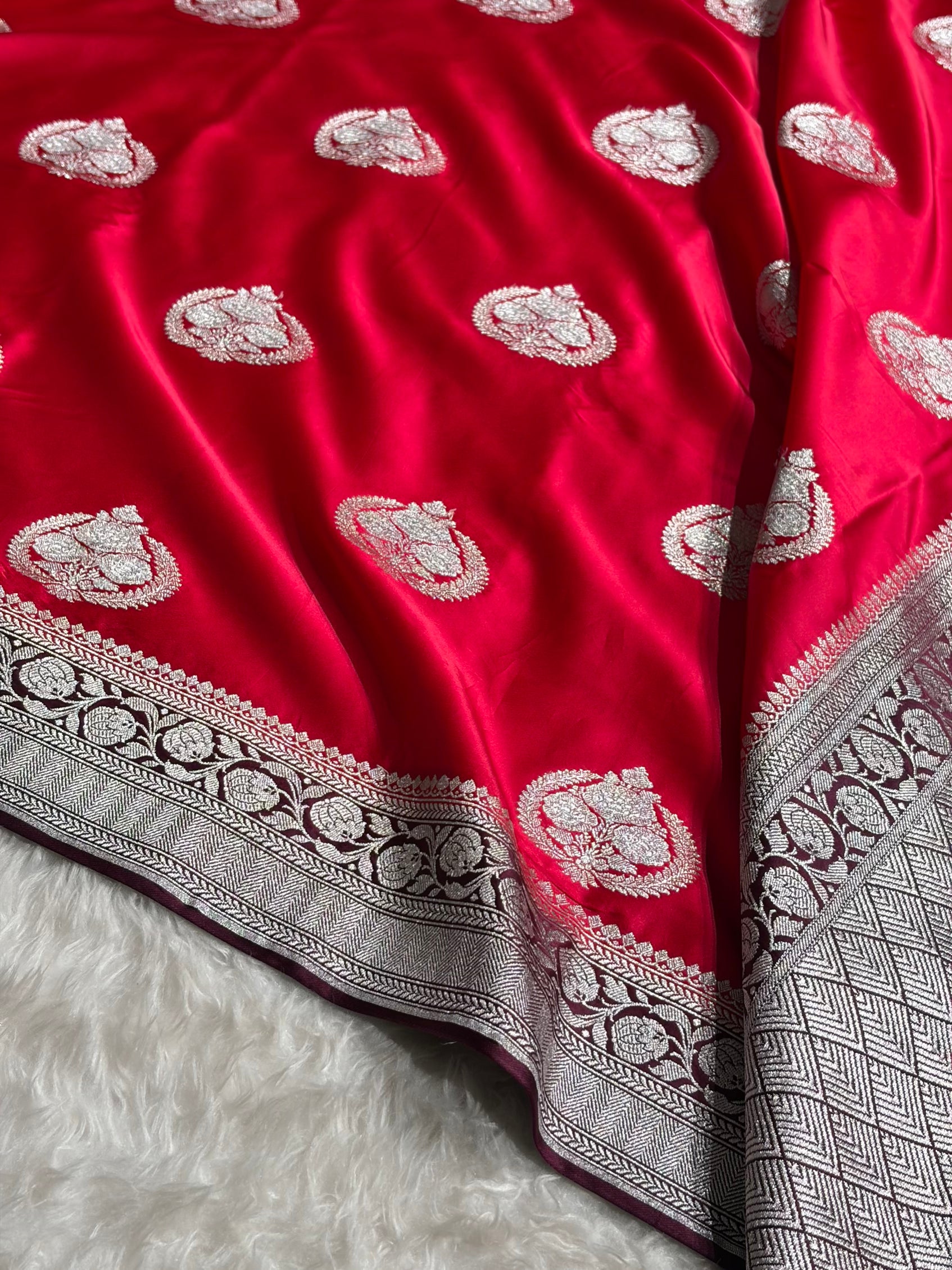 Contrast Red With Wine Minakari Boota Mashru Silk Saree MS35