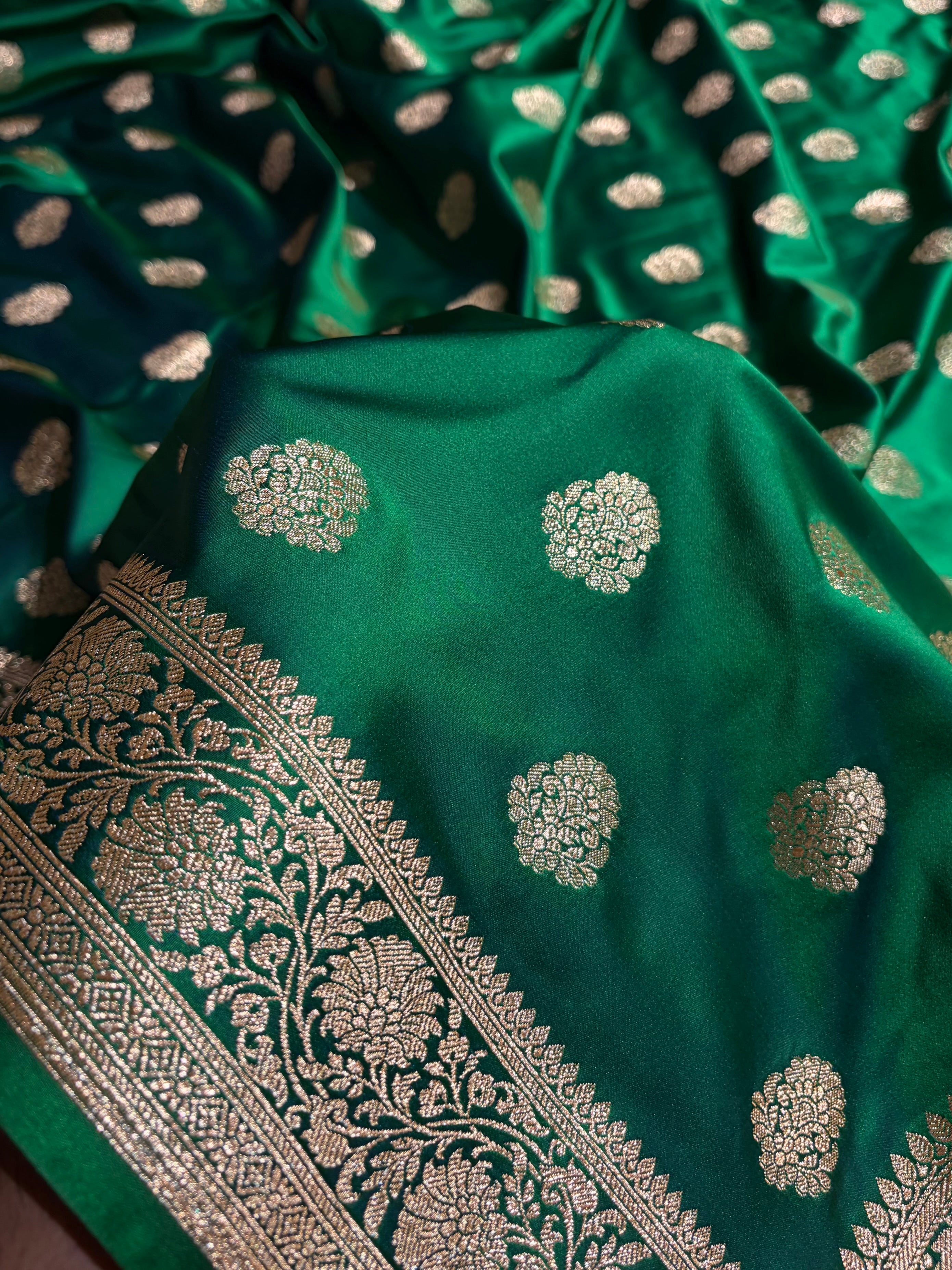 Banarasi Satin Katan Saree With Boota in Cross Green Shades SK109