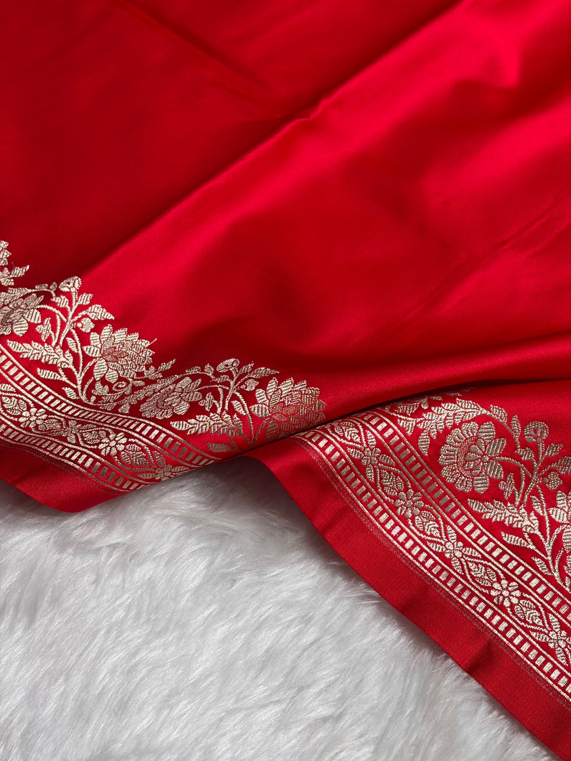 Red Boota With Floral Border Mashru Silk Saree MSM-94