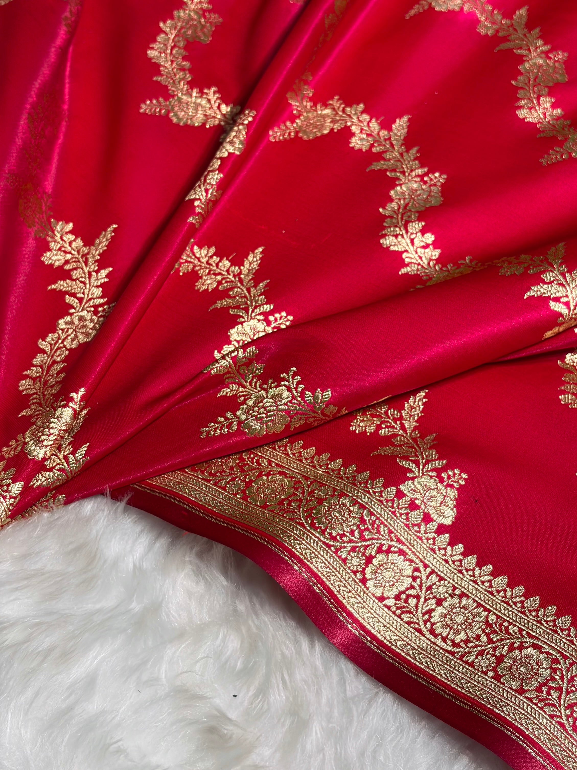 Banarasi Cross Rani Shades Banarasi Satin Silk Saree SS35