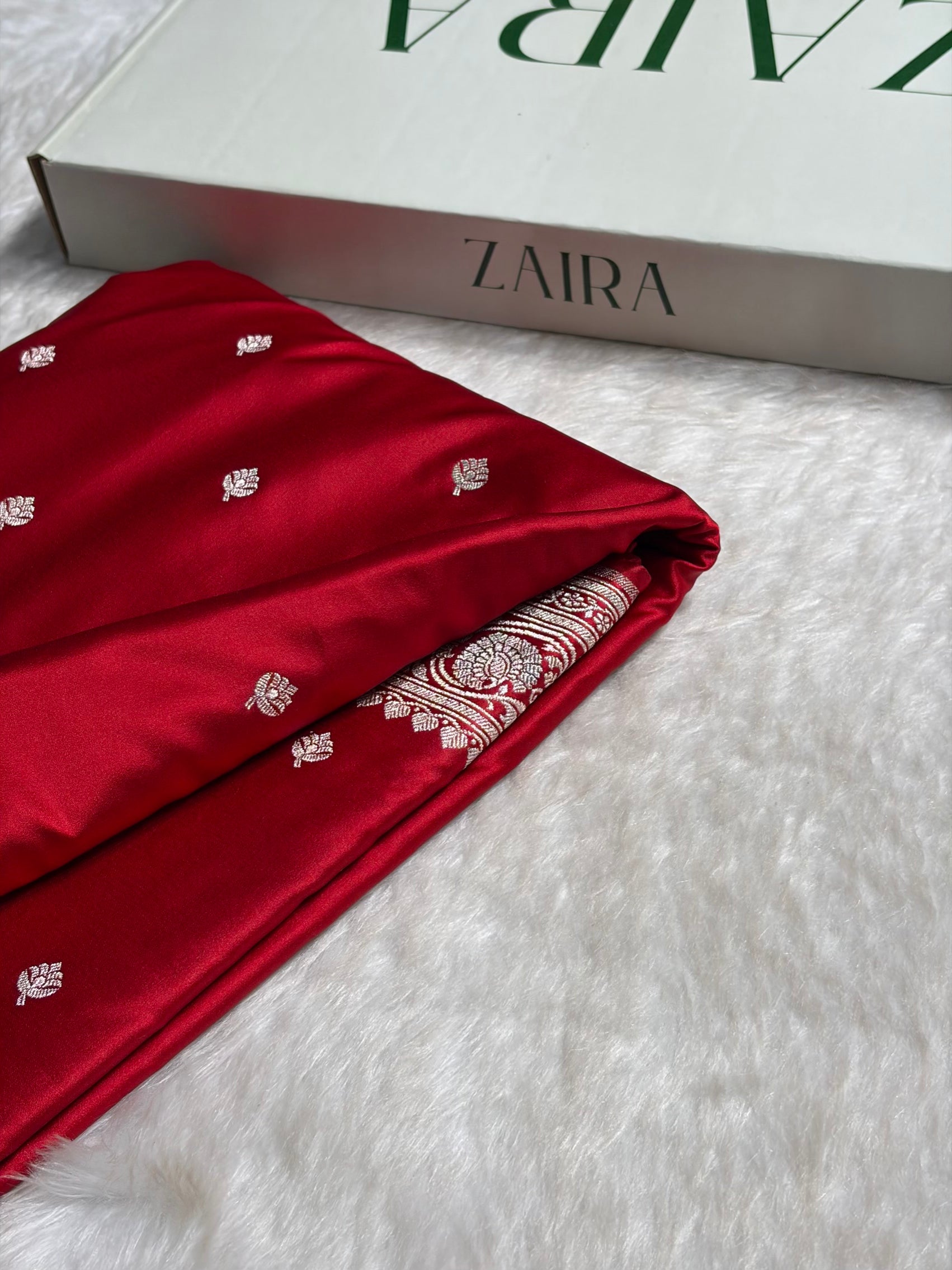 Banarasi Red Minakari Booti Mashru Silk Saree MS10