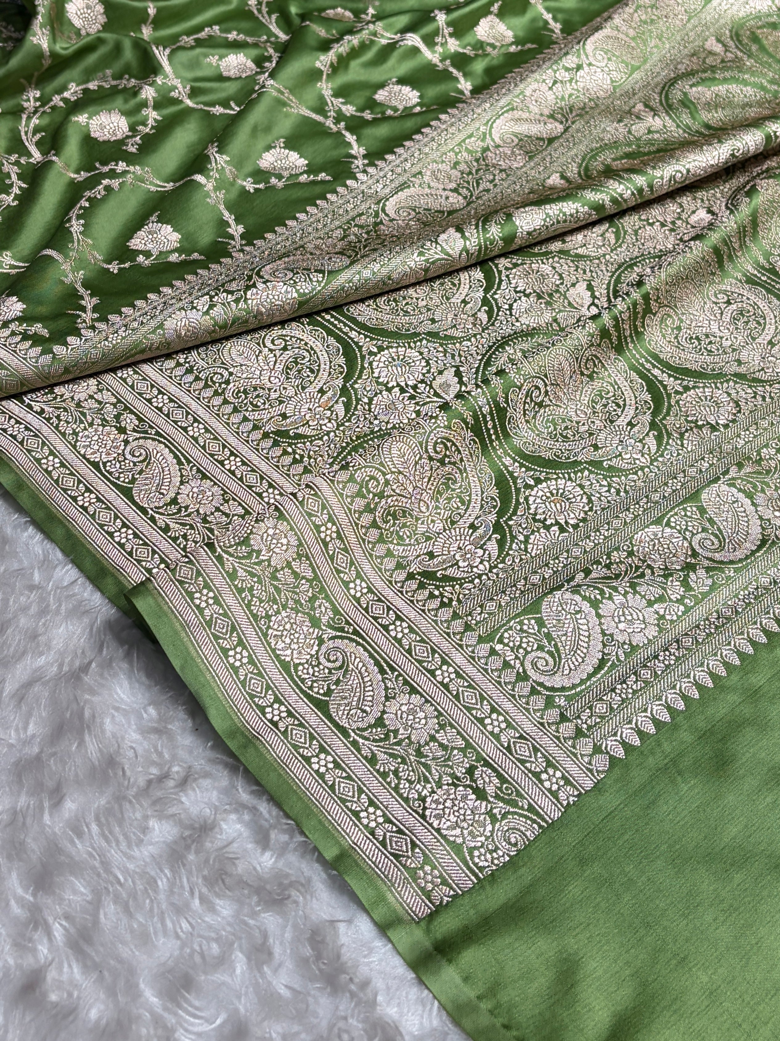 Banarasi Pista Green Shades Jaal Mashru Silk Saree