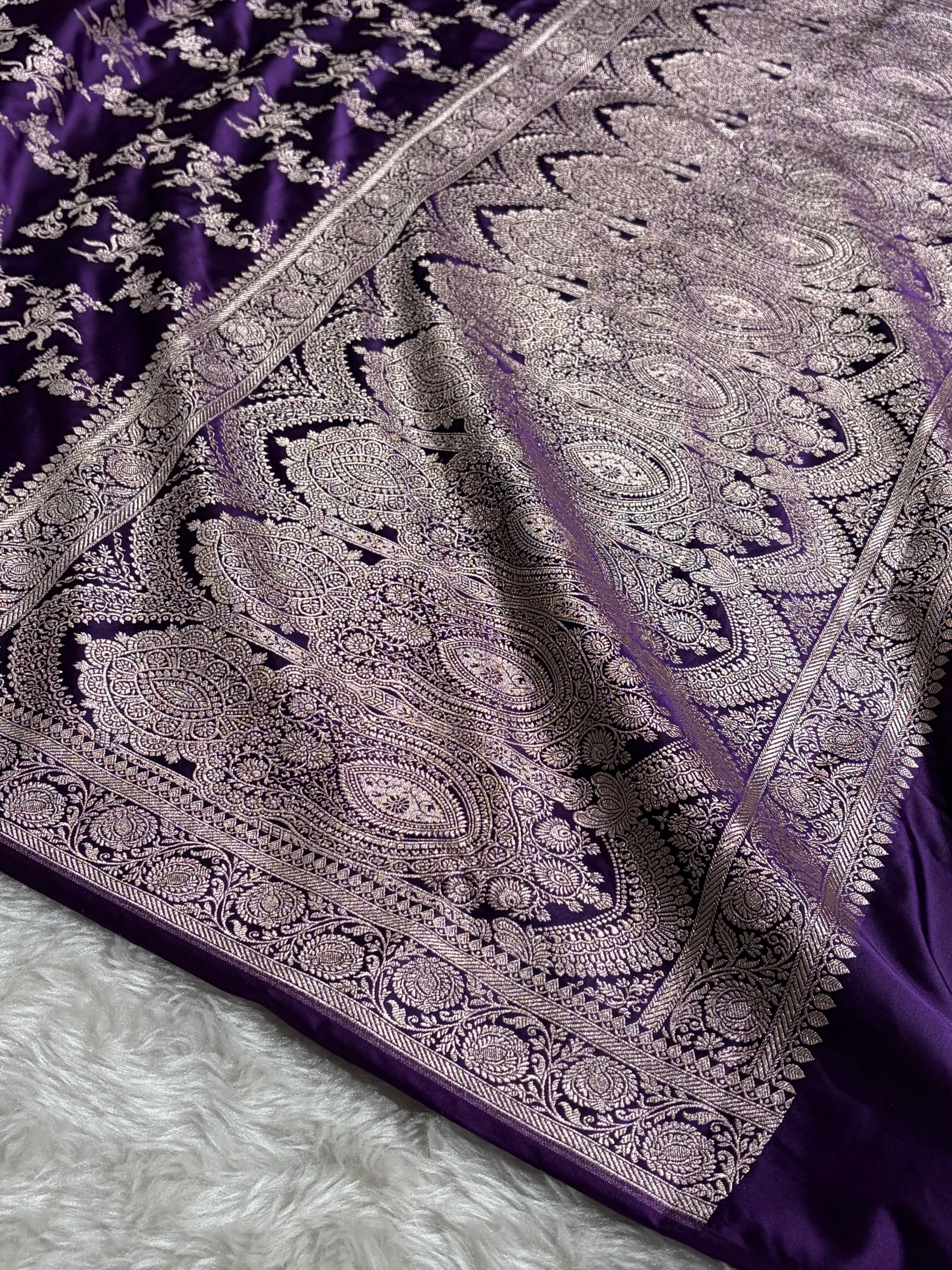 Banarasi Floral Jaal Pattern in Purple Shades Floral Mashru Silk Saree MCS98
