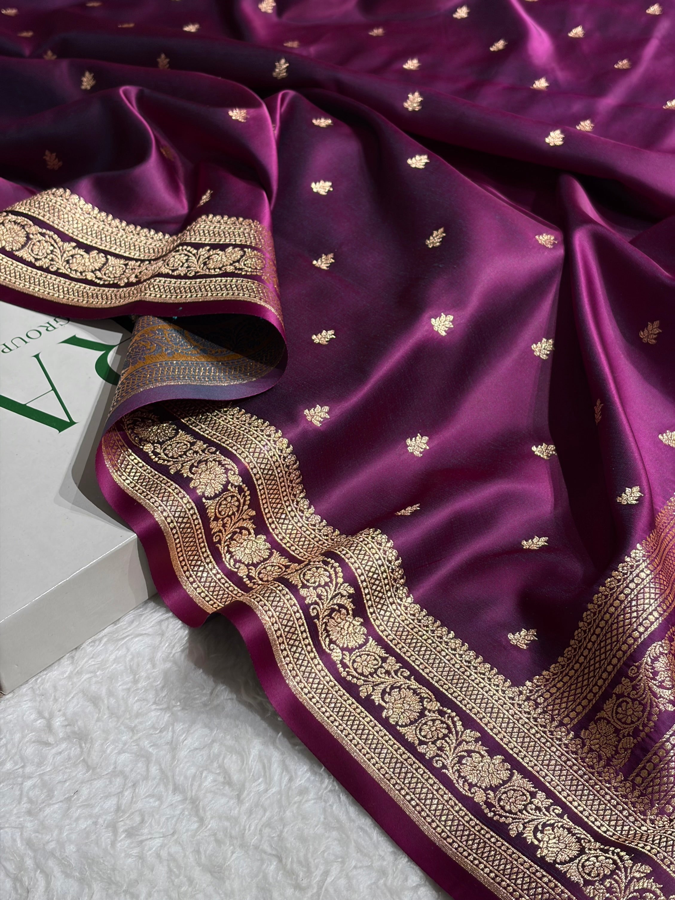 Banarasi Satin Katan Saree With Booti Pattern in Cross Wine Shades SK125