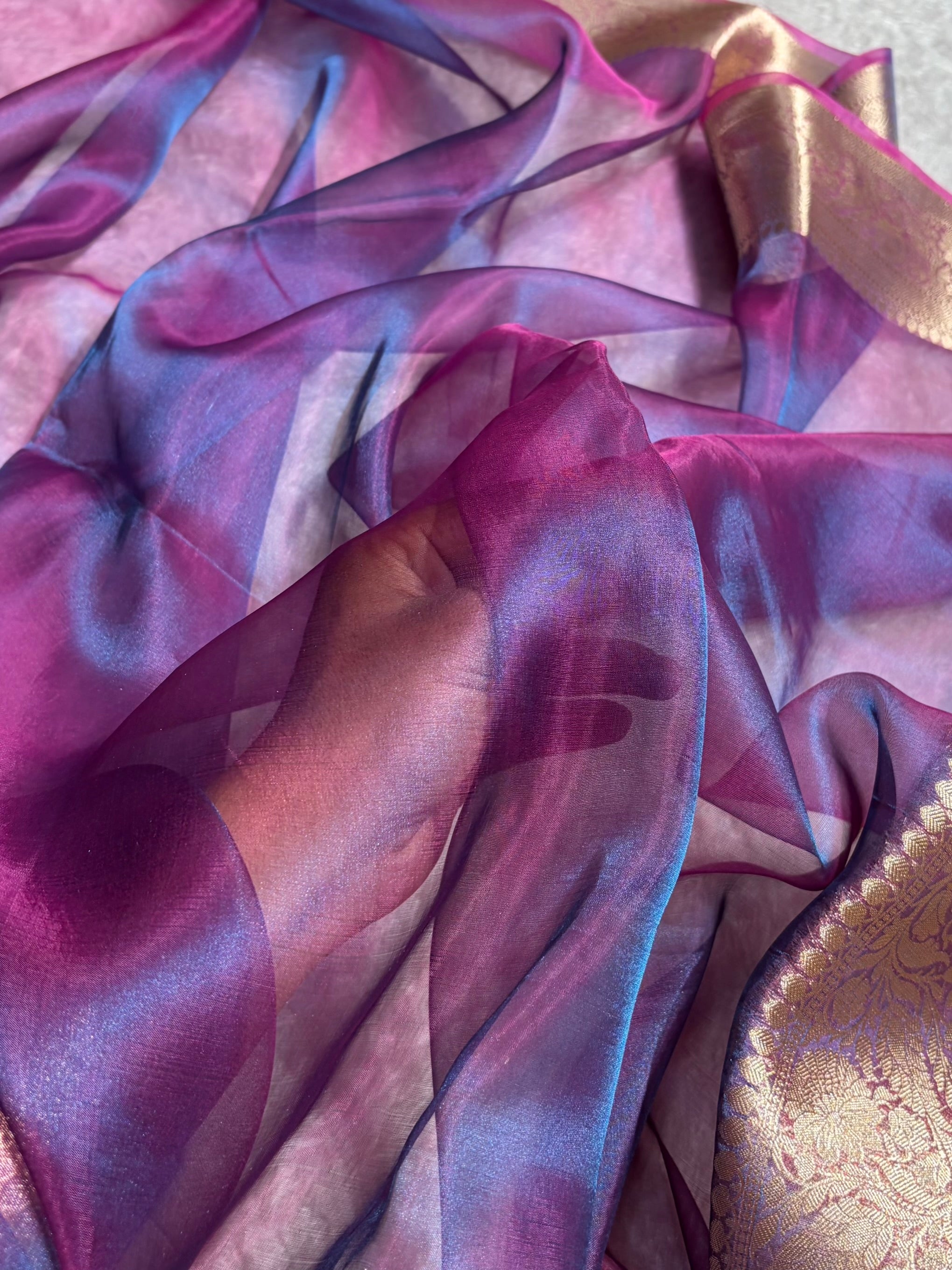 Banarasi Cross Wine Shades Pure Tissue Silk Saree PT-60