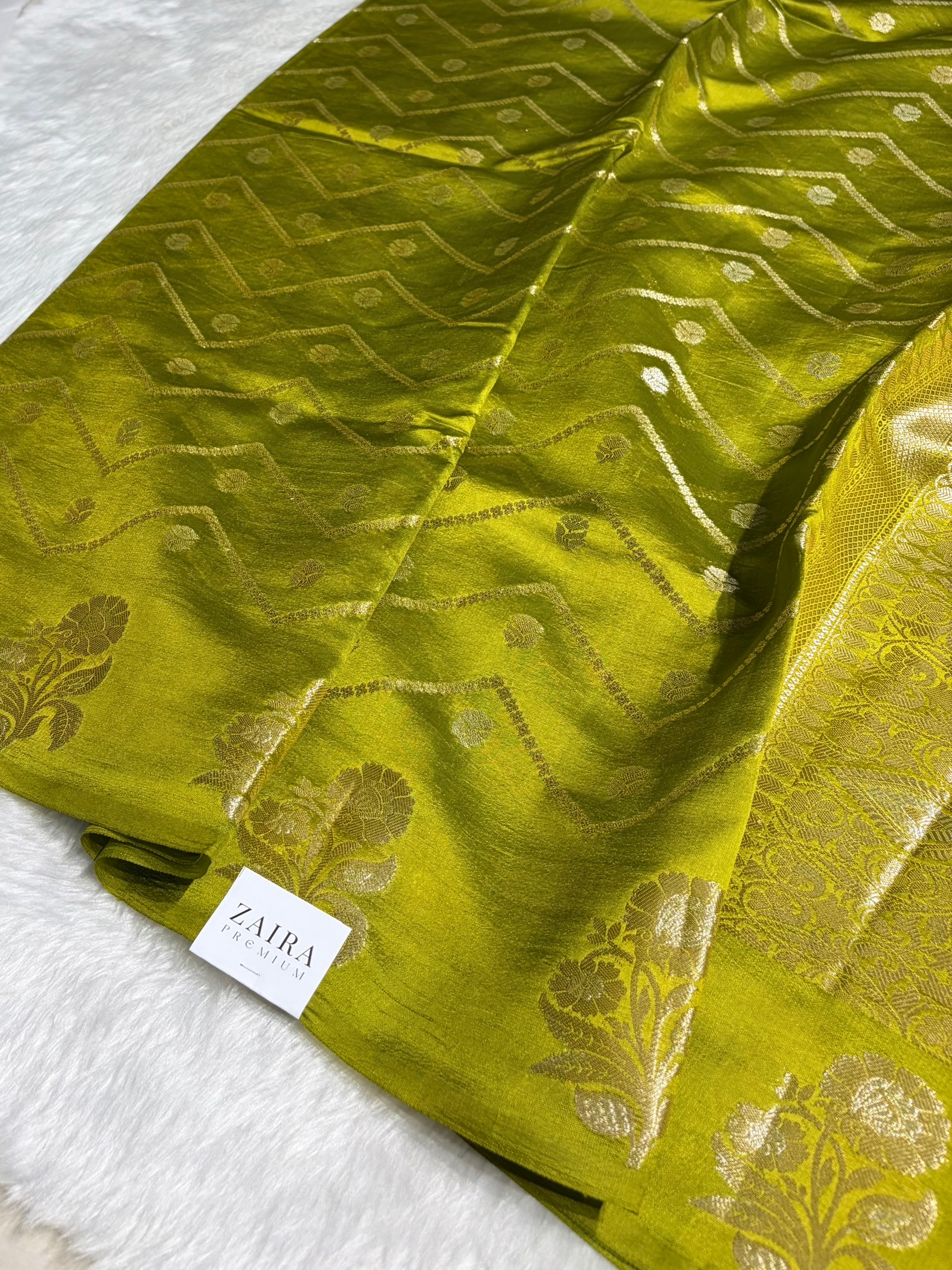 Mehendi Shades Boota Caramel Silk Saree CS-03