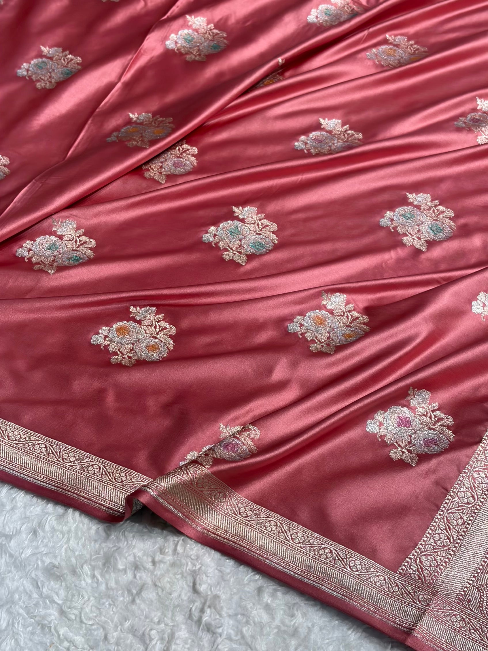 Peach Shades Sona Rupa Floral Minakari Motif Mashru Silk Saree MCS50