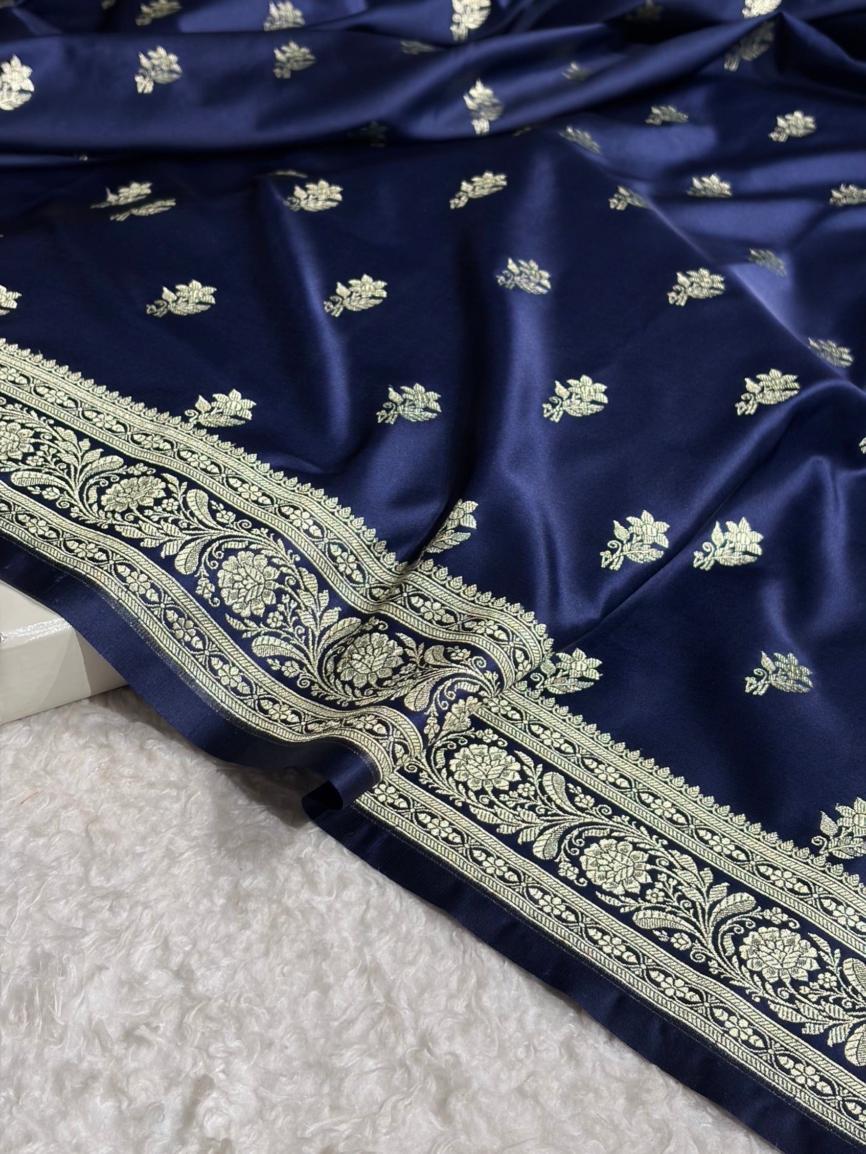 Navy Blue Shades Banarasi Boota Pattern Floral Mashru Silk Saree MSM-120