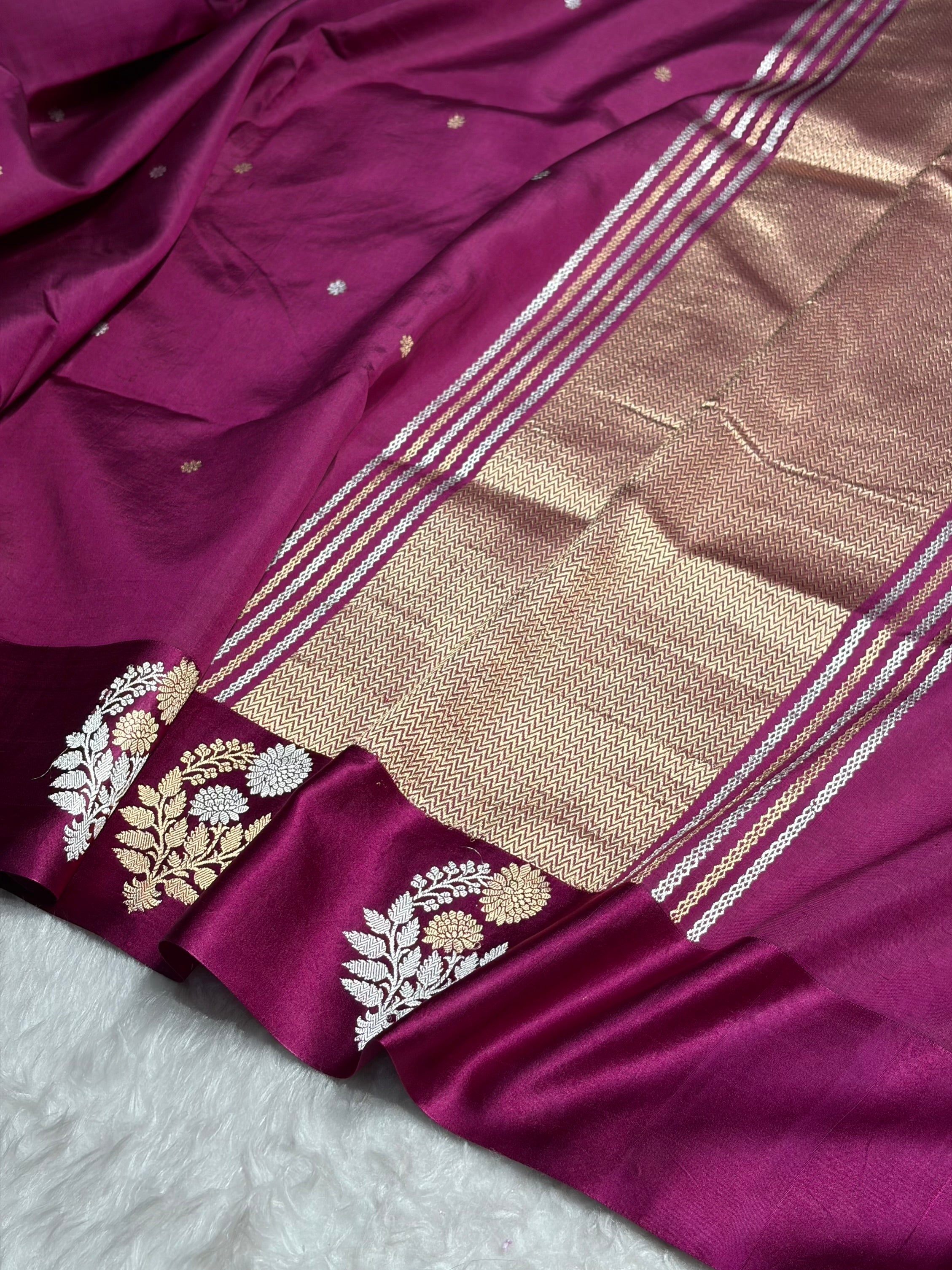 Wine Shade Handwoven Kaduwa Pure Katan Paper Silk RM-05