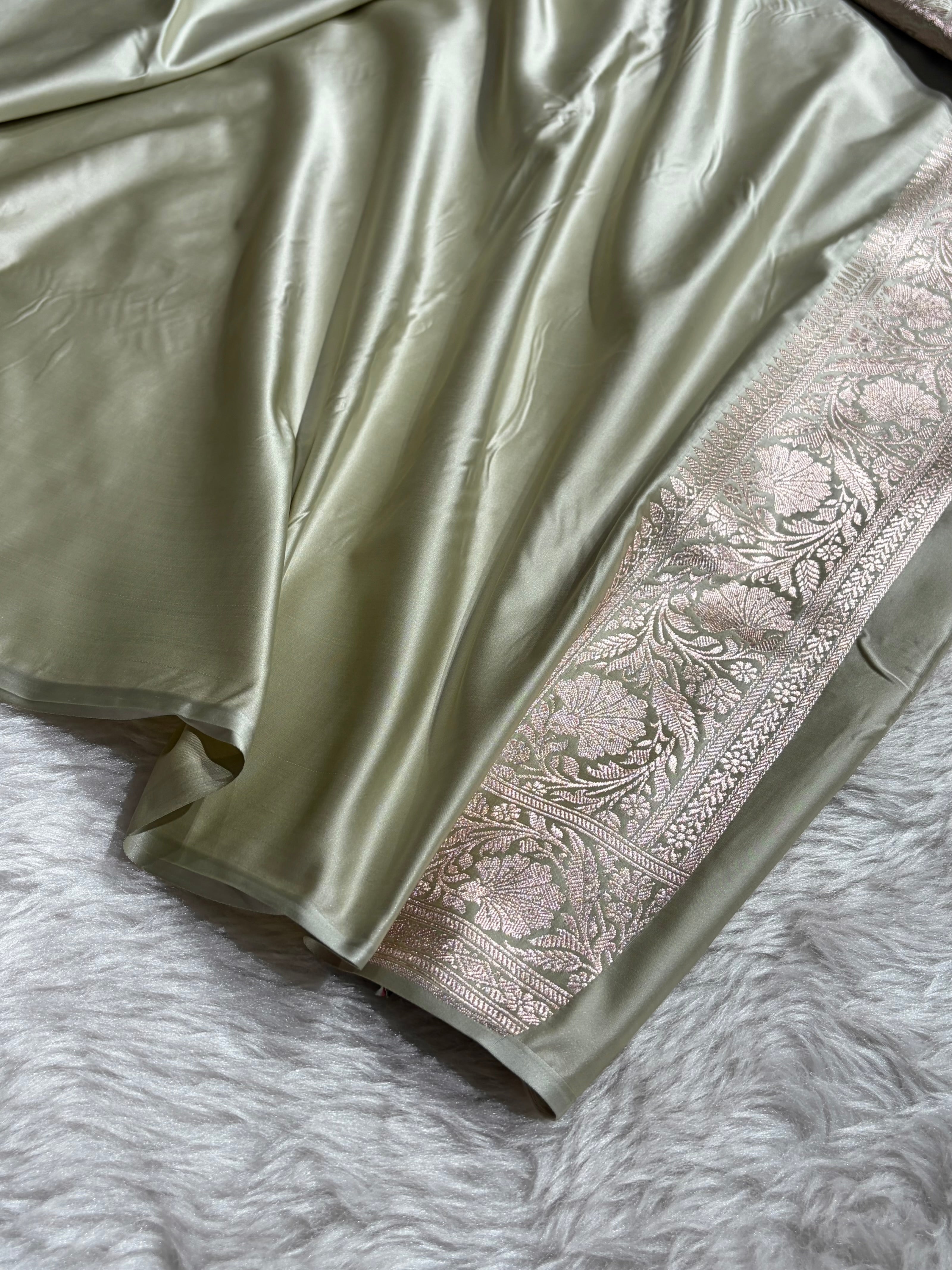 Pastel Pista Shades Banarasi With Floral Jaal Pattern Mashru Silk Saree MSM-132
