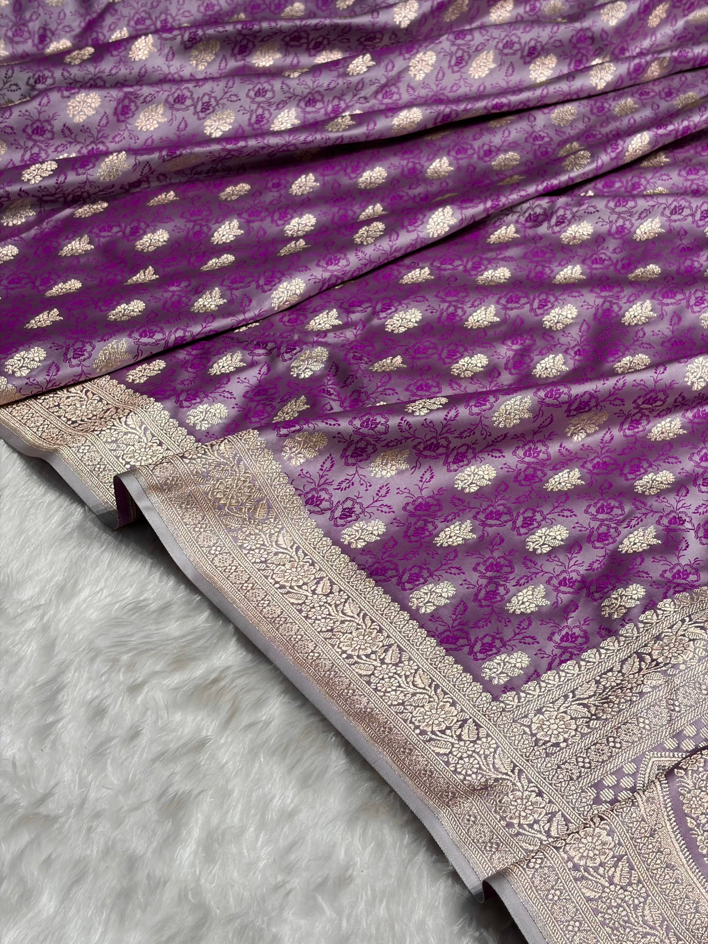 Cross Lavender Shades Tanchoi Motif Mashru Silk Saree MST-10