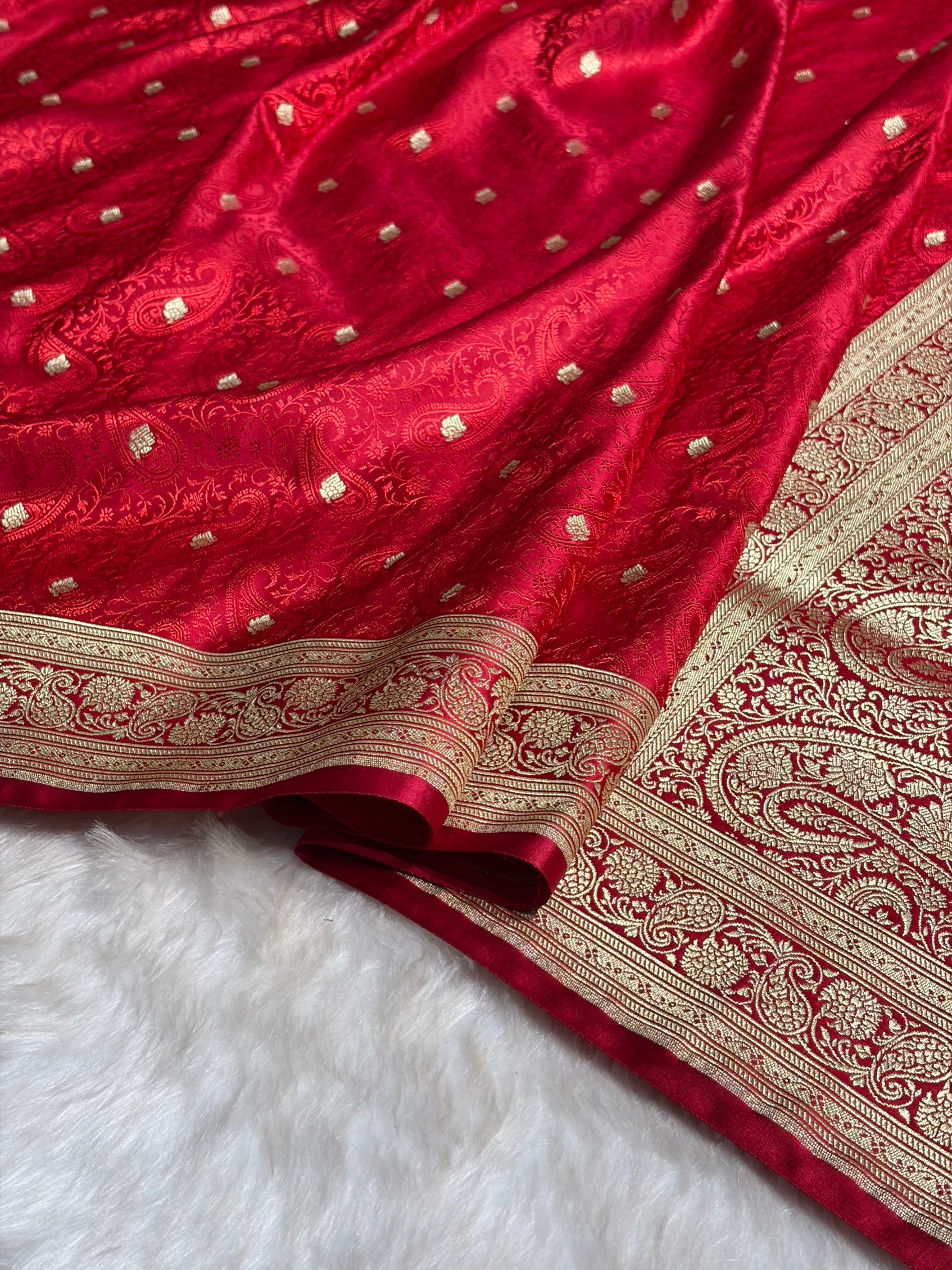 Maroon Tanchoi Booti Katan Silk Saree SKTM-06