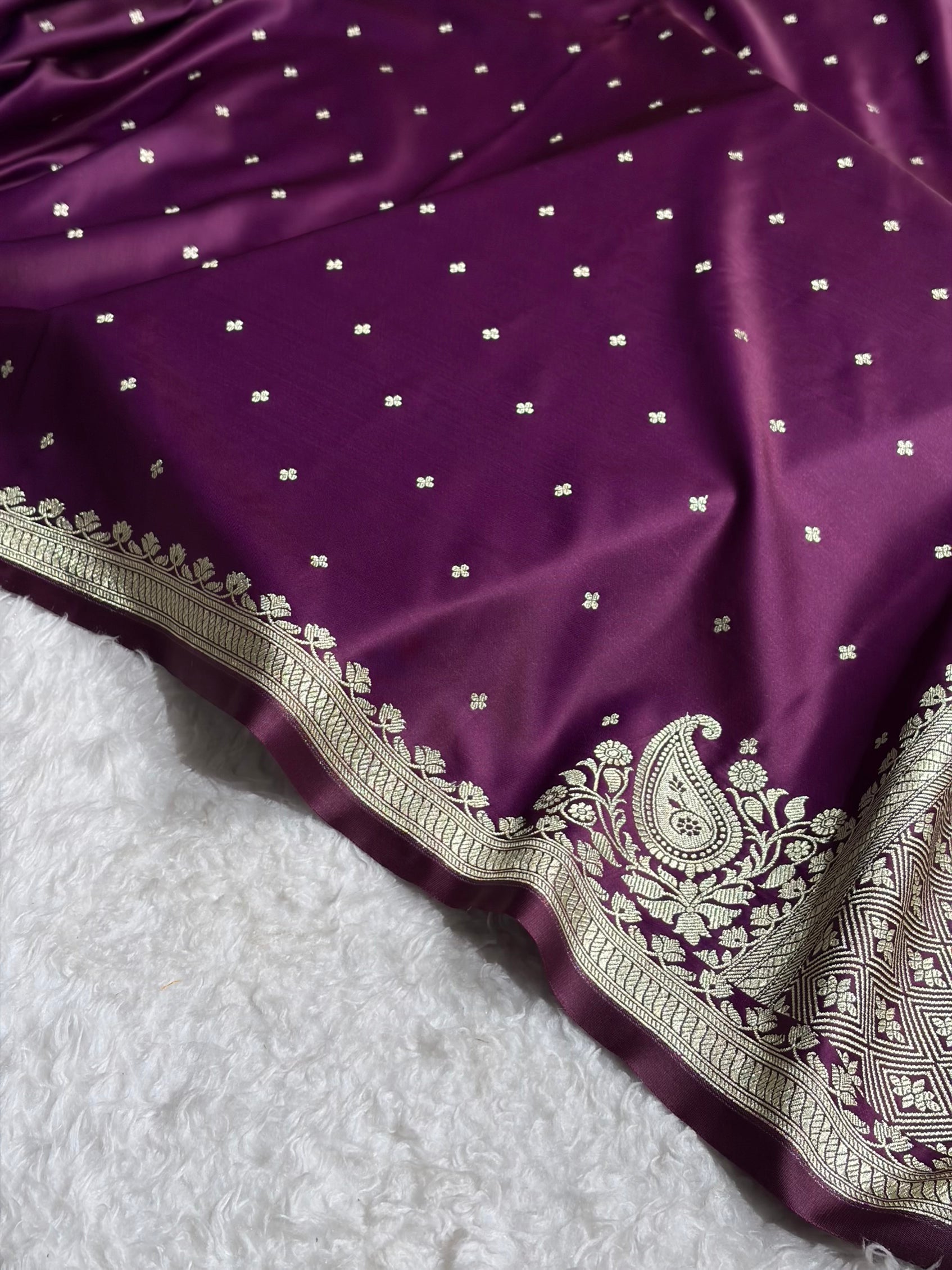 Cross Wine Shades Banarasi Boota Pattern Floral Mashru Silk Saree MSM-119